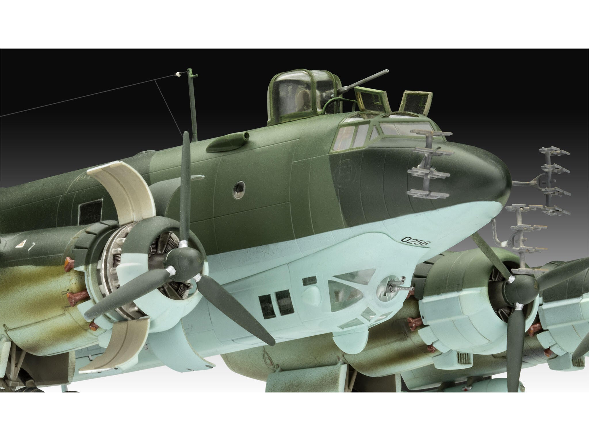 Maquette avion Revell 03777 Focke-Wulf Fw 200 C-5/C-8 Condor