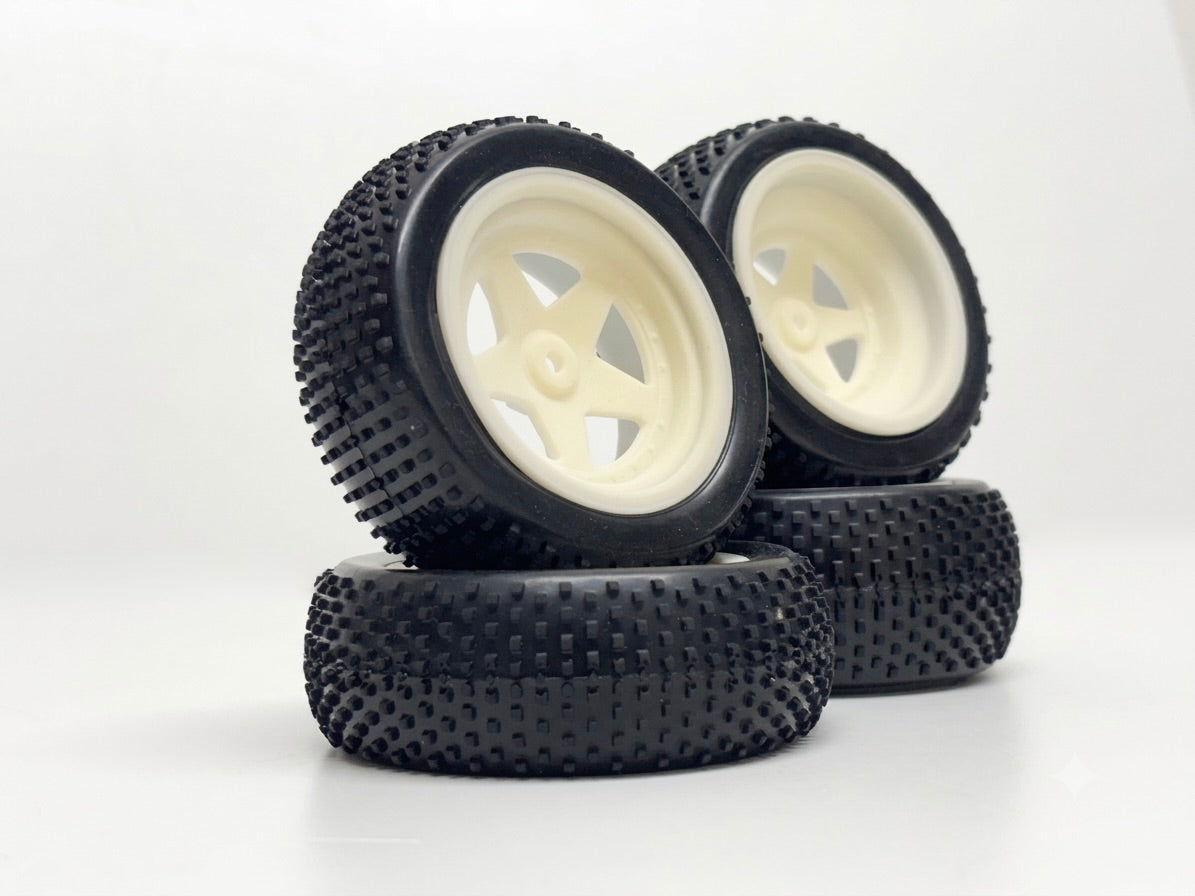4 jeu de roues pour buggy « Mini Block » blanc 1/10 - 2500058 - Breizh Modélisme.