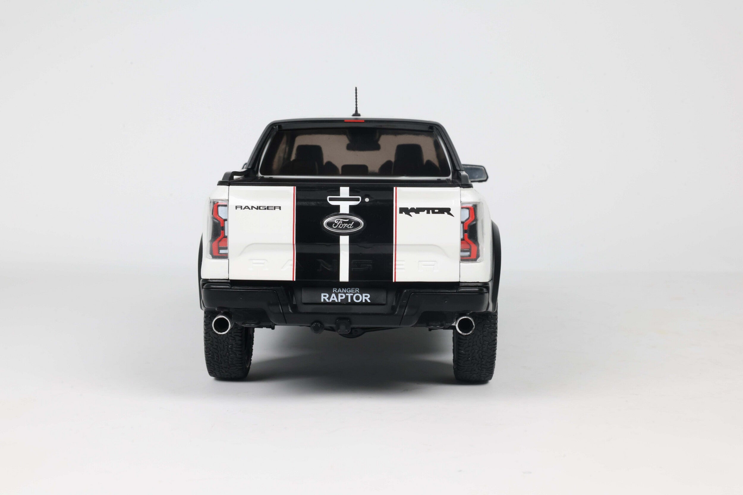 Solido S1813904 miniature collection 1/18 Ford Ranger Raptor Ice blanc 2024 - Breizh Modélisme.