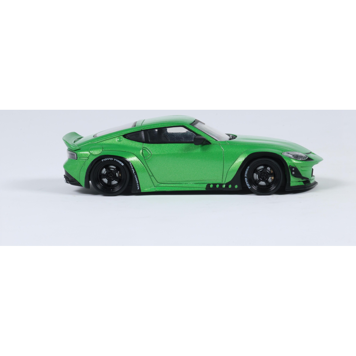 Voiture miniature 1/43 Pandem Nissan Fairlady Z vert métallique 2022 Solido S4315503 - Breizh Modélisme.