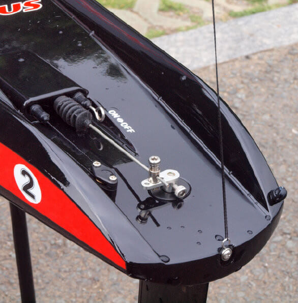 Voilier Radiocommandé Focus V3 - 1 mètre - 2.4Ghz - Joysway 8812 V3 rouge