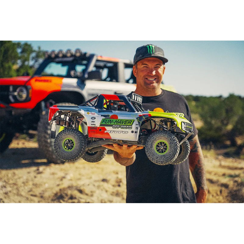 Ford Bronco U4 Funhaver 24 RTR 1/7 - FMS10702RS-24