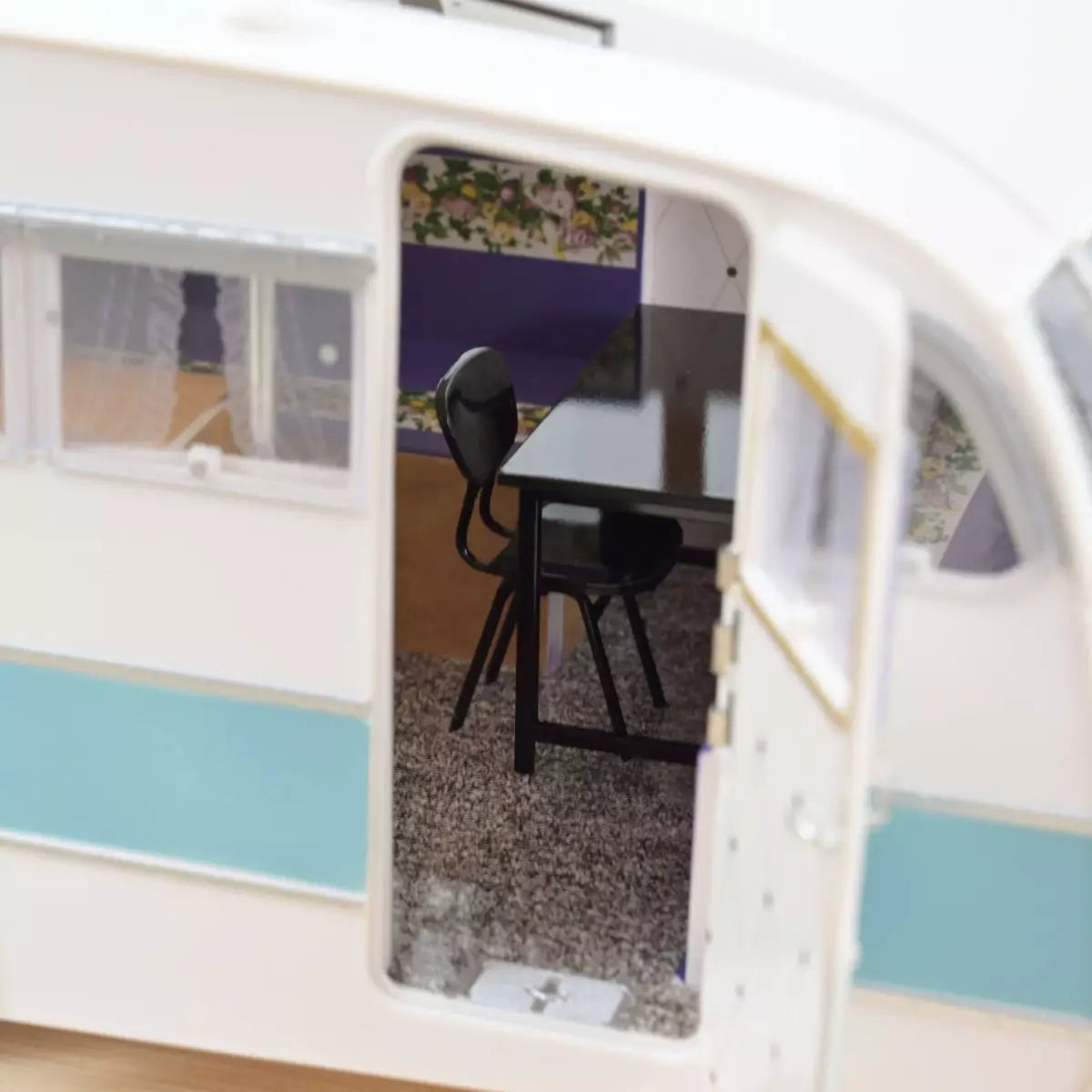 Voiture miniature collection 1/18 Citroën DS 19 1959 Nuage Bleu et Violet + Caravane Hénon Norev 181760