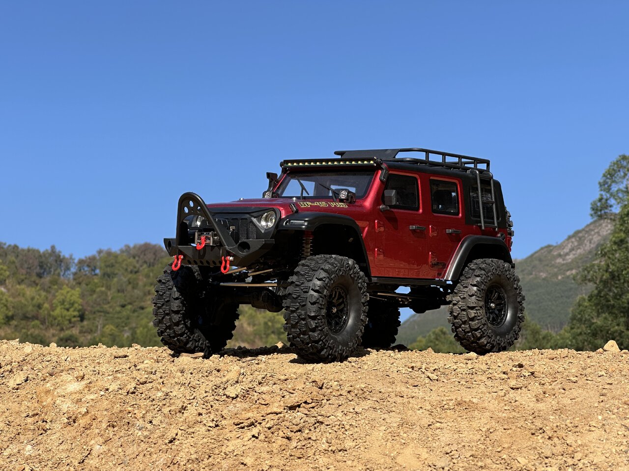 DF Models Crawler RC DF-04S PRO 1/10 Scale rouge métal – Brushless RTR 3227