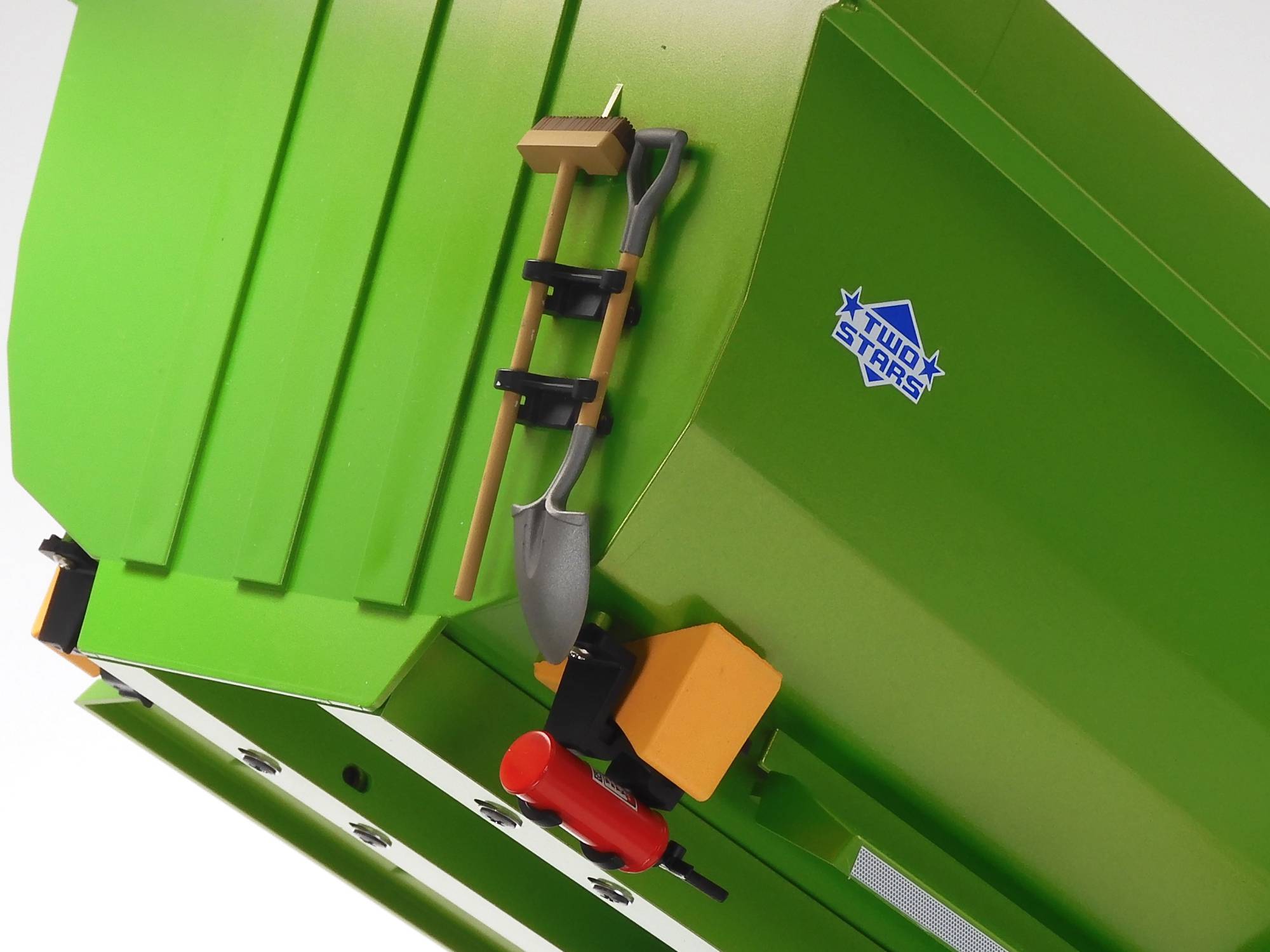 Tamiya Camion Benne Mercedes Arocs 4151 8x4 KIT Vert 47523