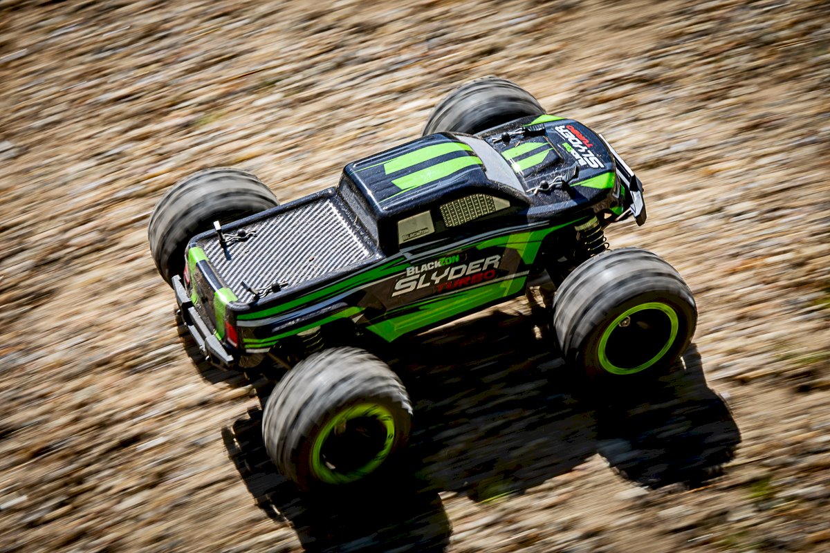 Monster Slyder MT Turbo Hyper rapide 2S Brushless 4WD RTR 540208 verte