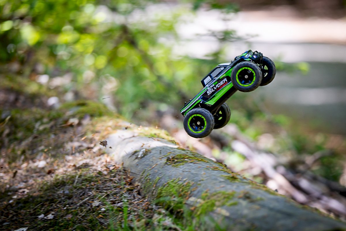 Monster Slyder MT Turbo Hyper rapide 2S Brushless 4WD RTR 540208 verte