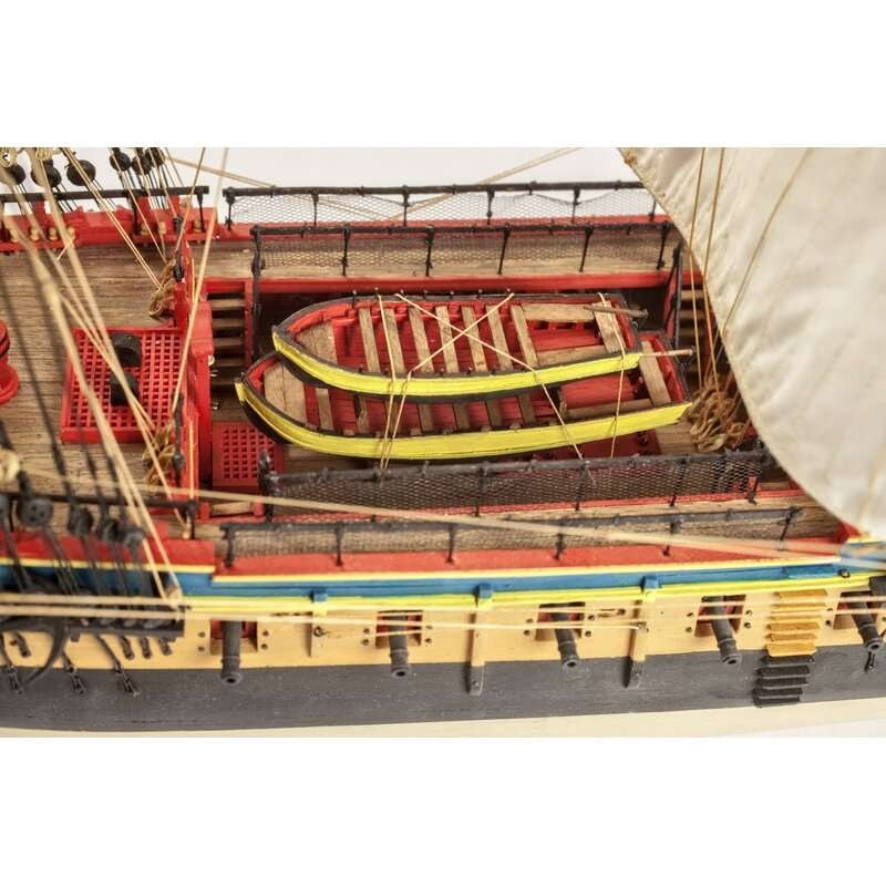 Maquette de bateau en bois 20173 Hermione Lafayette 1:72