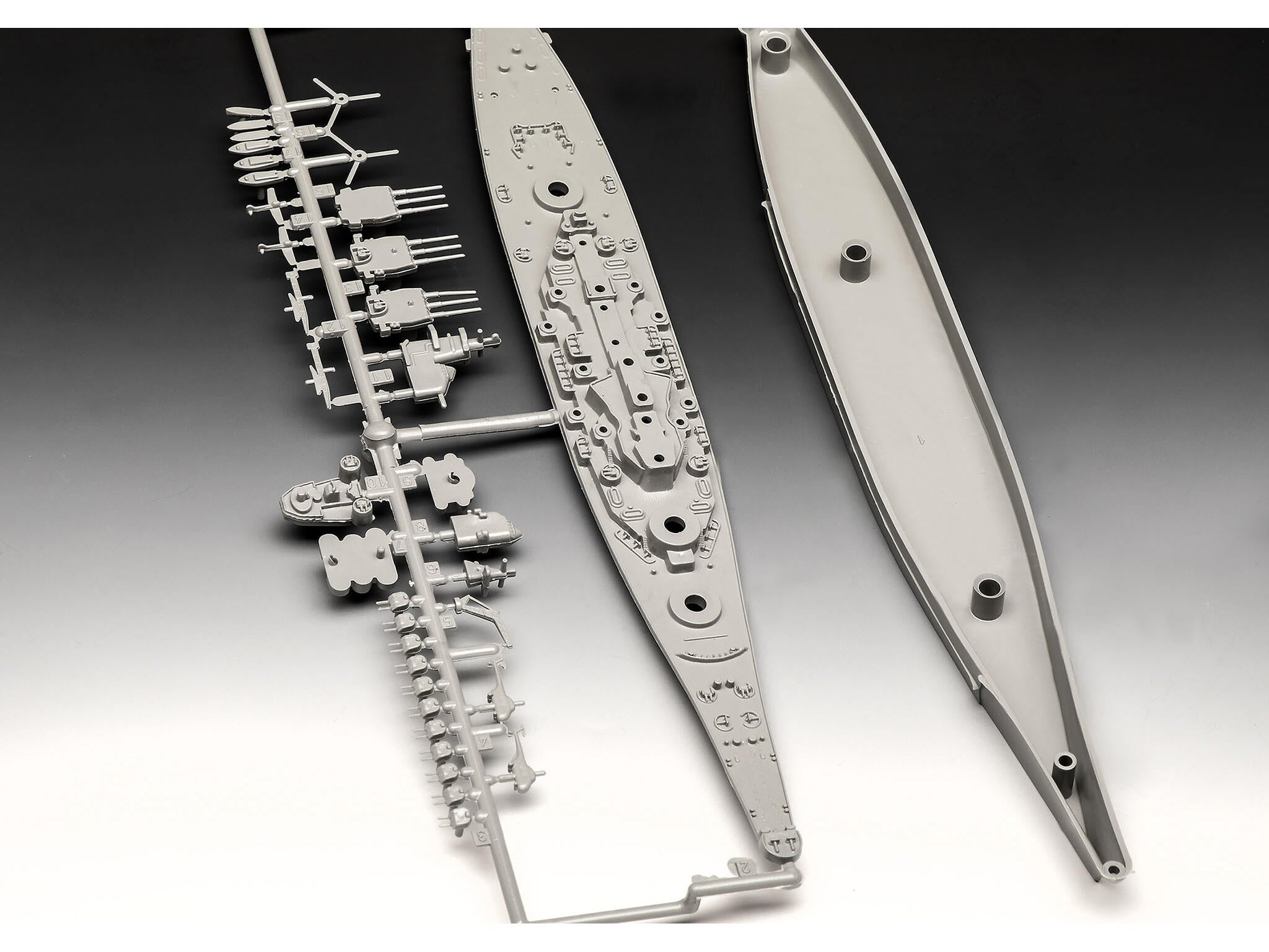 Maquette Revell Starter kit 75183 Battleship USS New Jersey avec accessoires de base