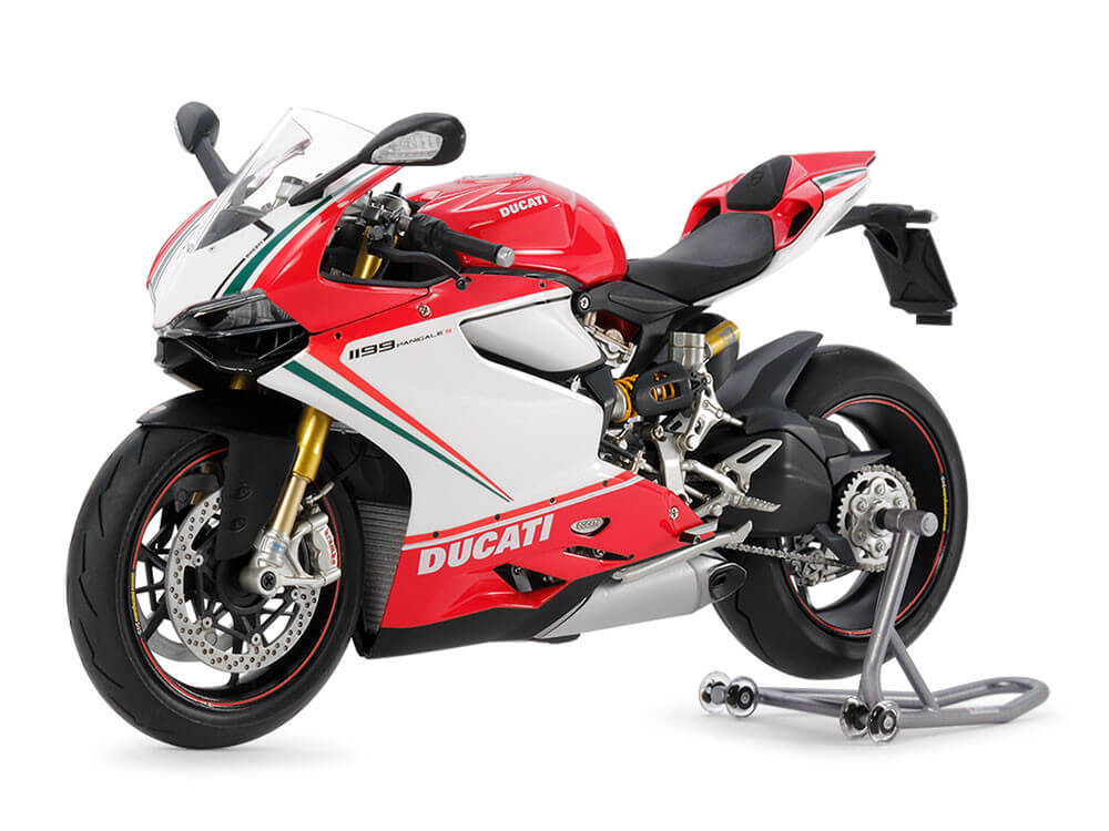 Maquette moto Ducati 1199 Panigale Tricolore - Tamiya 14132 - 1/12