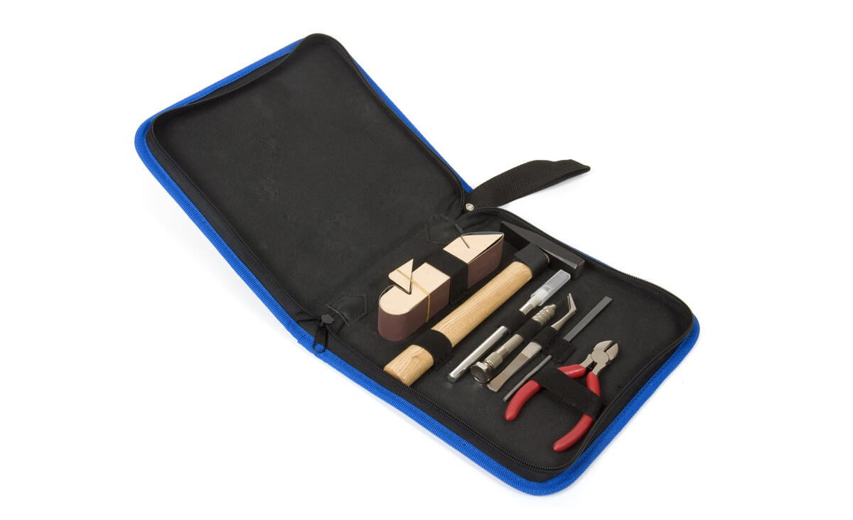 Coffret d'outils réalisations maquettes bois - Occre 19103