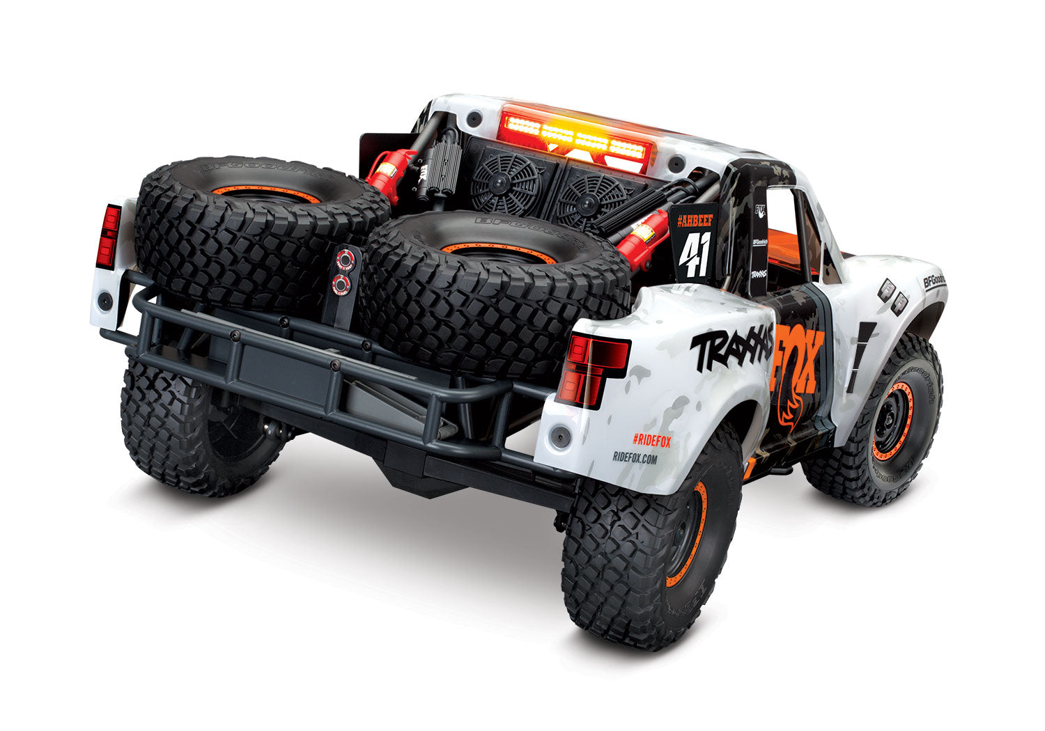 Traxxas UDR Unlimited Desert Racer 4WD avec leds 85086-4