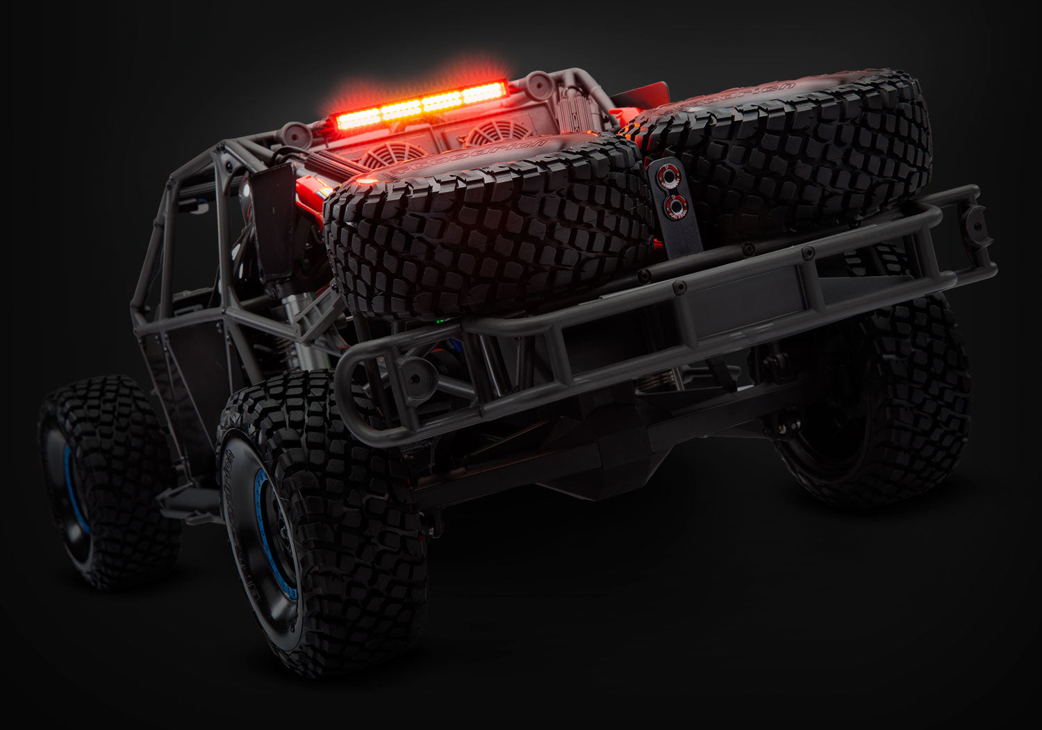 Traxxas UDR Unlimited Desert Racer 4WD avec leds 85086-4 bleu
