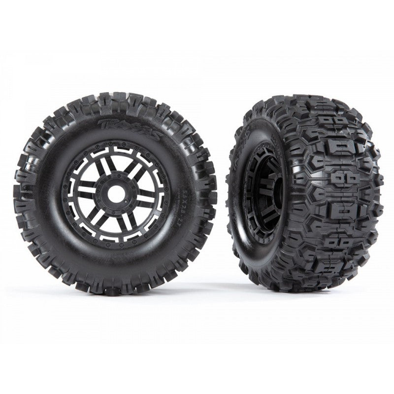 Traxxas 2 pneus + jantes noires Sledgehammer 2.8/3.6'' TSM  Maxx 8973