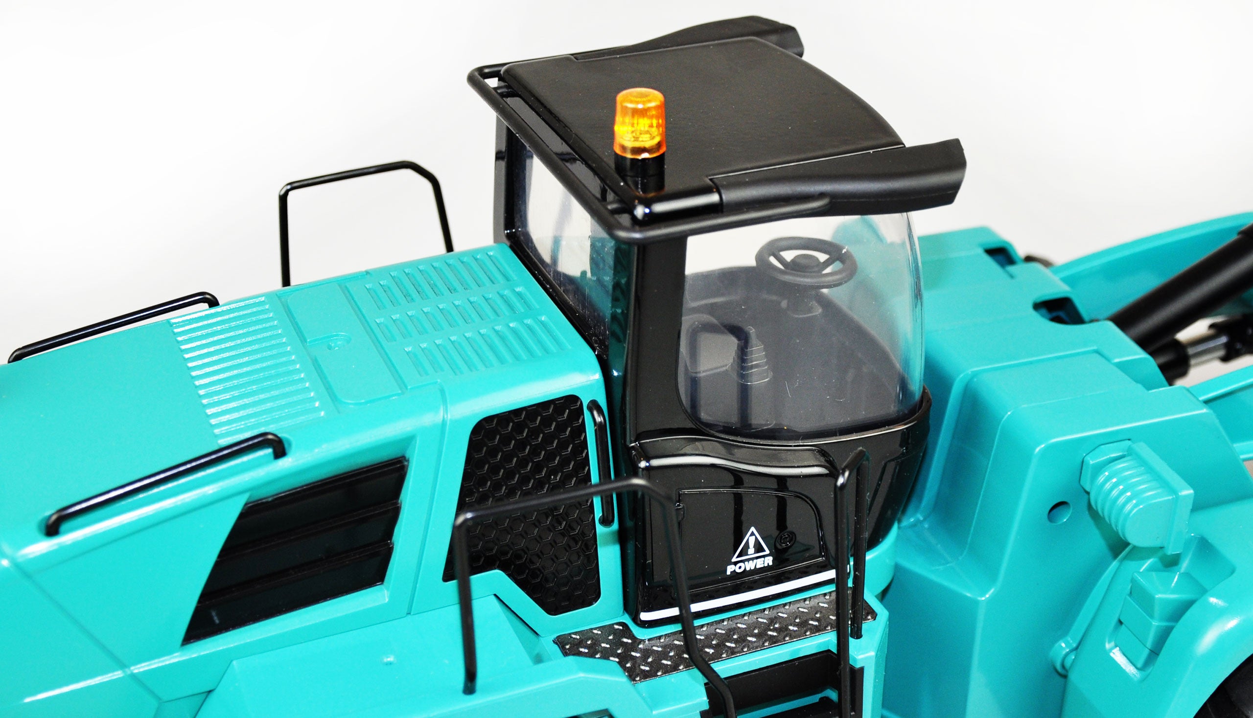 Chargeuse RC en Métal G484E série PETROL" RTR 1/14 - Amewi 22538"