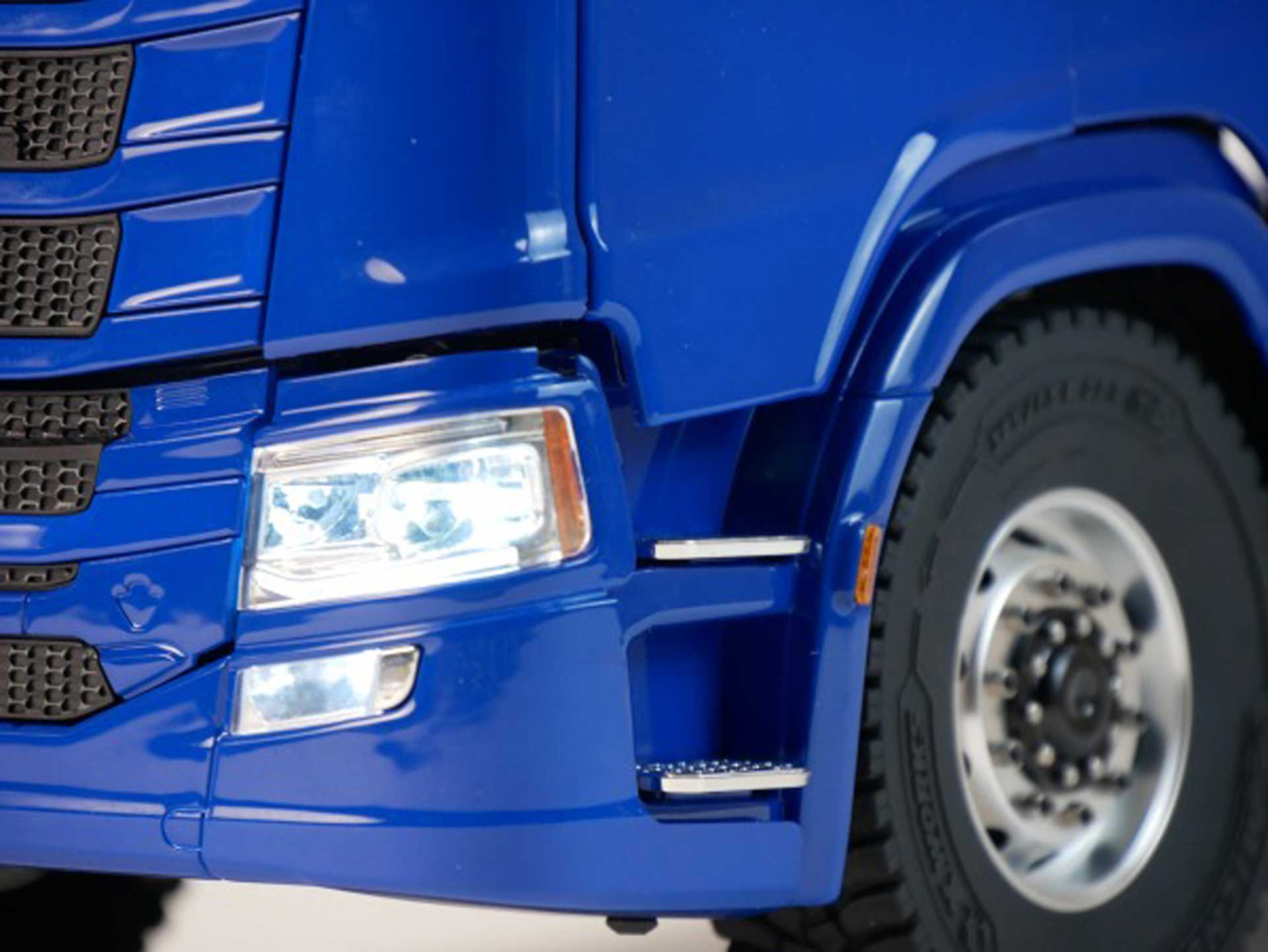 FM Electrics Camion Scania 4x4 truck RTR 1:14 bleu
