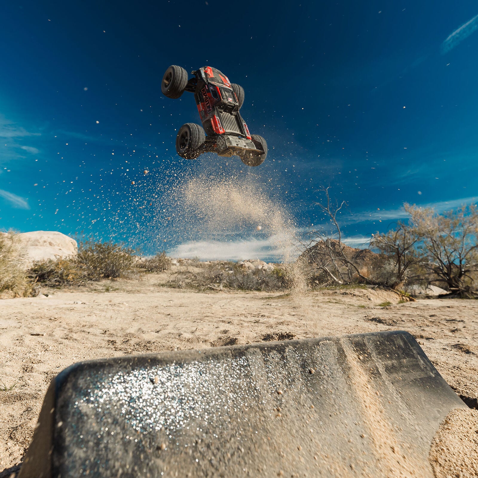 Arrma Mini Kraton 3S BLX 1/16 4x4 Brushless RTR (sans batterie/chargeur) ARA2508T1