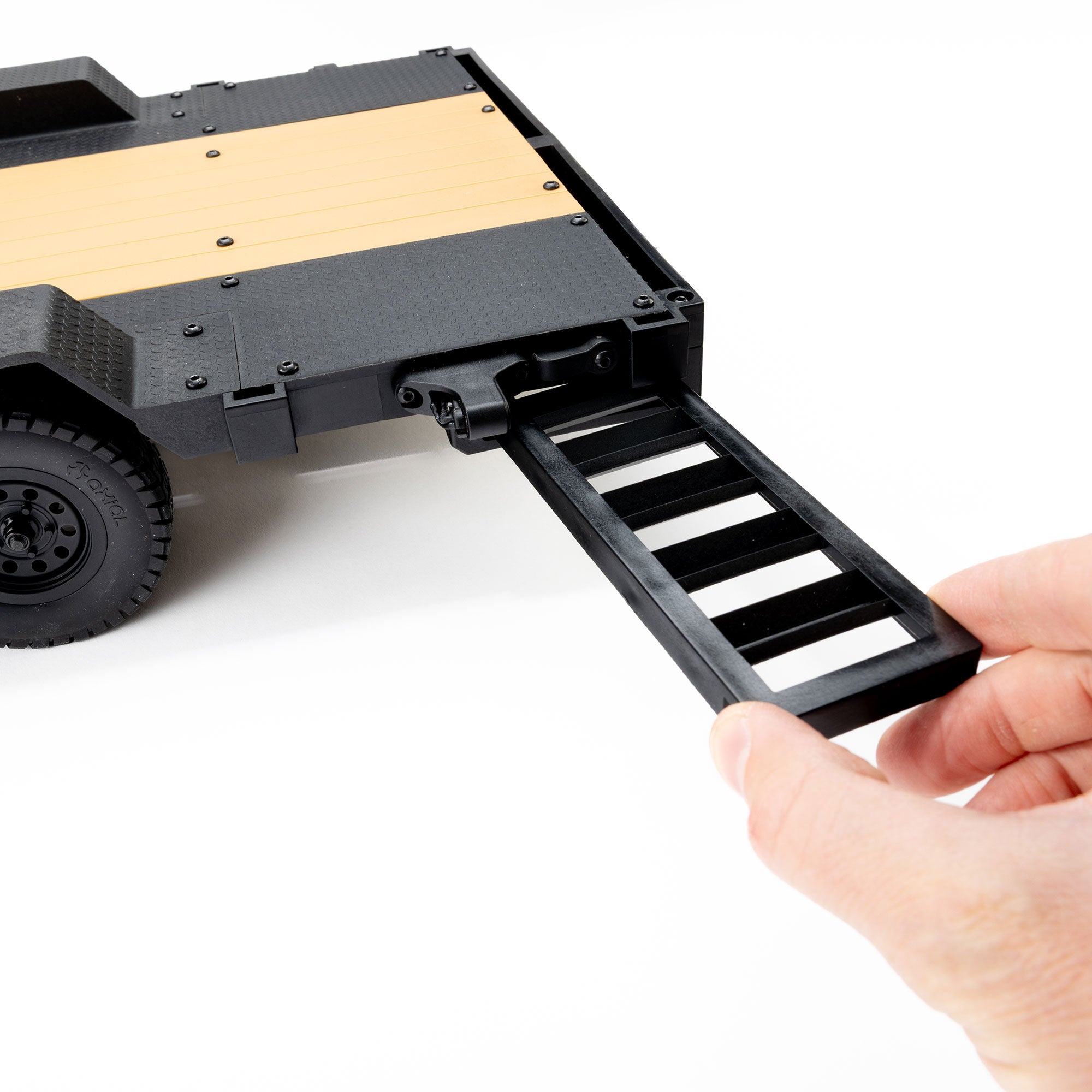 Remorque à plateau Axial 1/10 SCX10 - AXI-3409