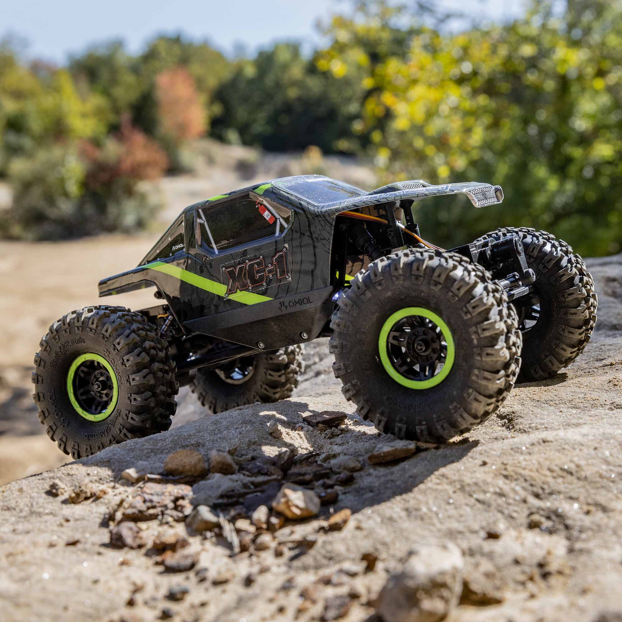 Mini rock crawler tout-terrain 4x4 AX24 XC-1 4WS RTR 1/24 vert - AXI00003T1