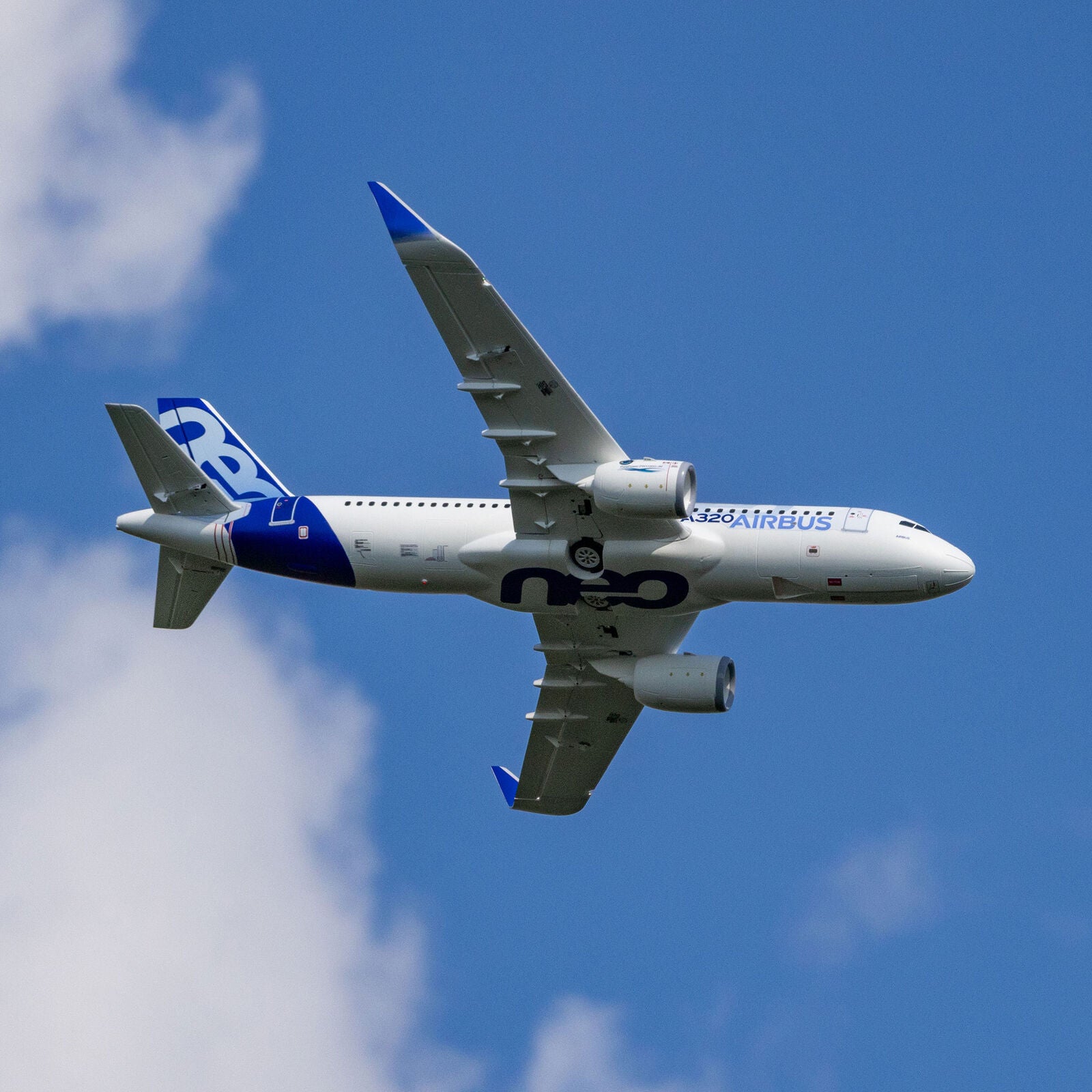 Airbus A320neo Twin 64mm EDF BNF Basic AS3X + SAFE - EFL1493