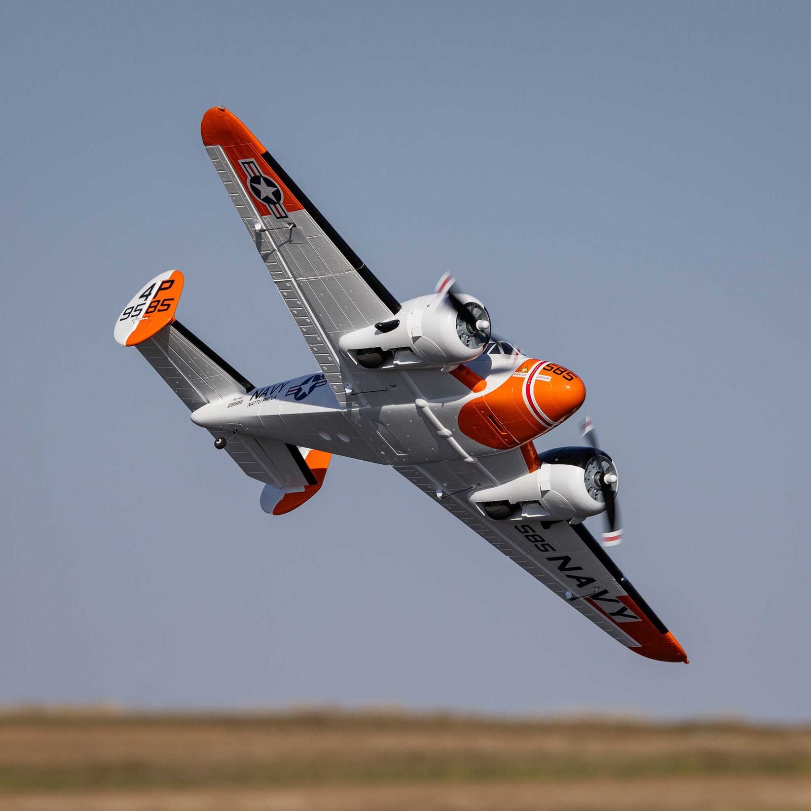 E-Flite Beechcraft D18 RC-45J 1.5m AS3+ SAFE BNF EFL3726