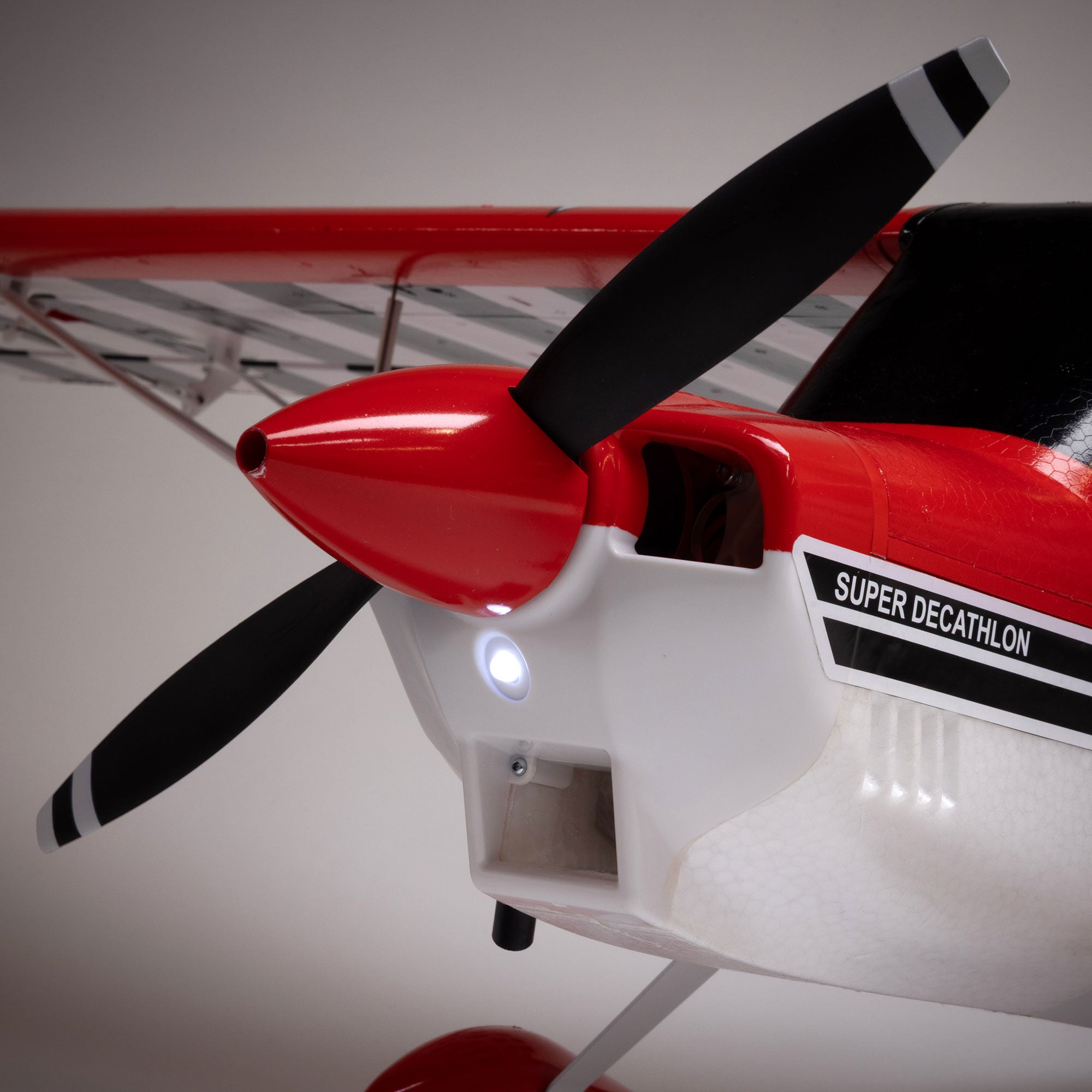 Avion RC E-Flite Super Decathlon 1.2m PNP - EFL20575 - Breizh Modélisme.