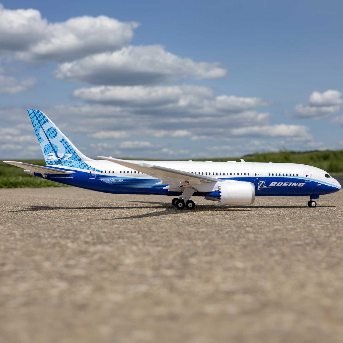 Avion RC E-flite Micro Boeing 787 Dreamliner BNF Basic – Double EDF 30 mm
