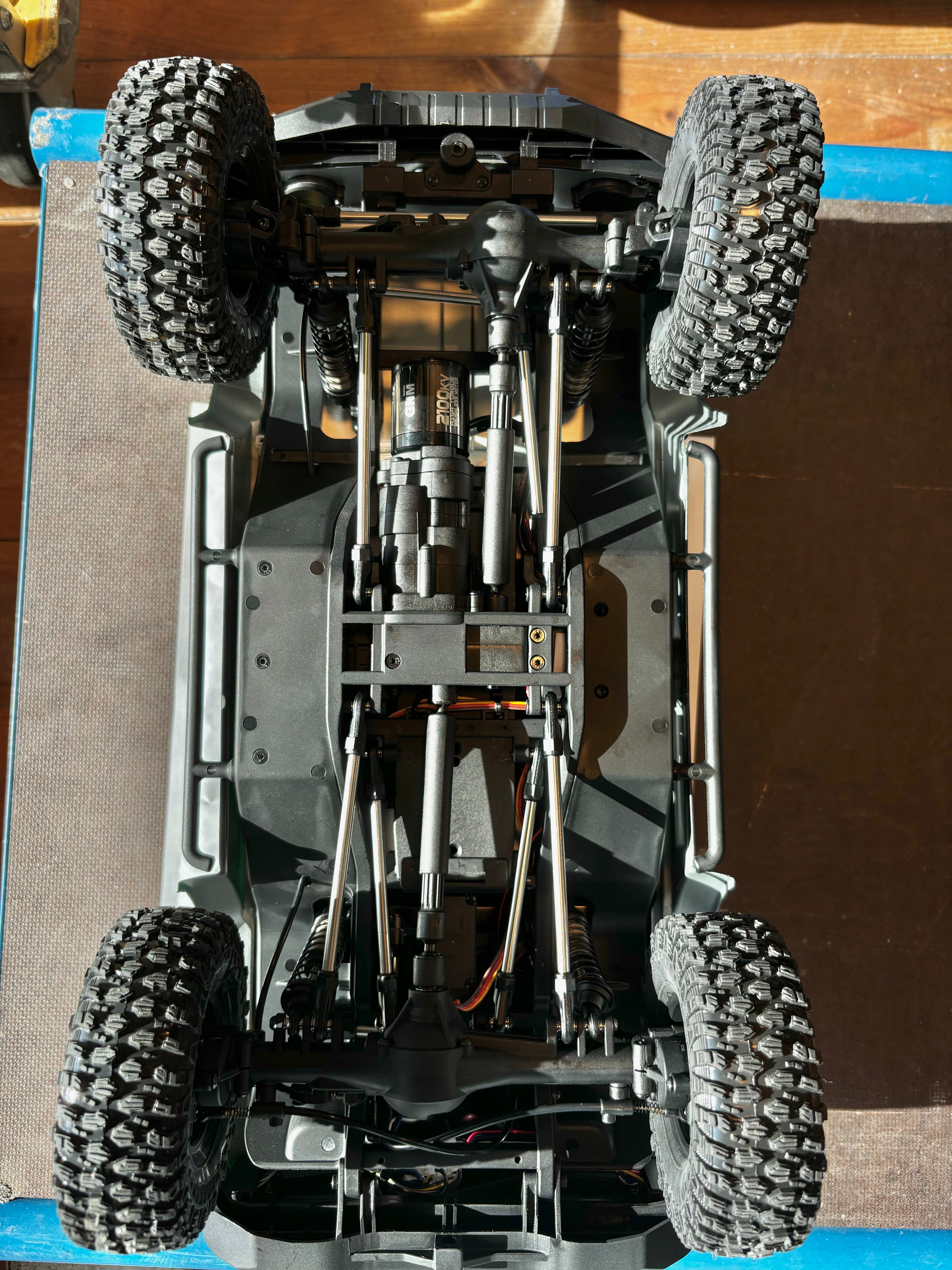 Crawler Yikong 4107 Pro Crawler 4WD Brushless 1/10 vert