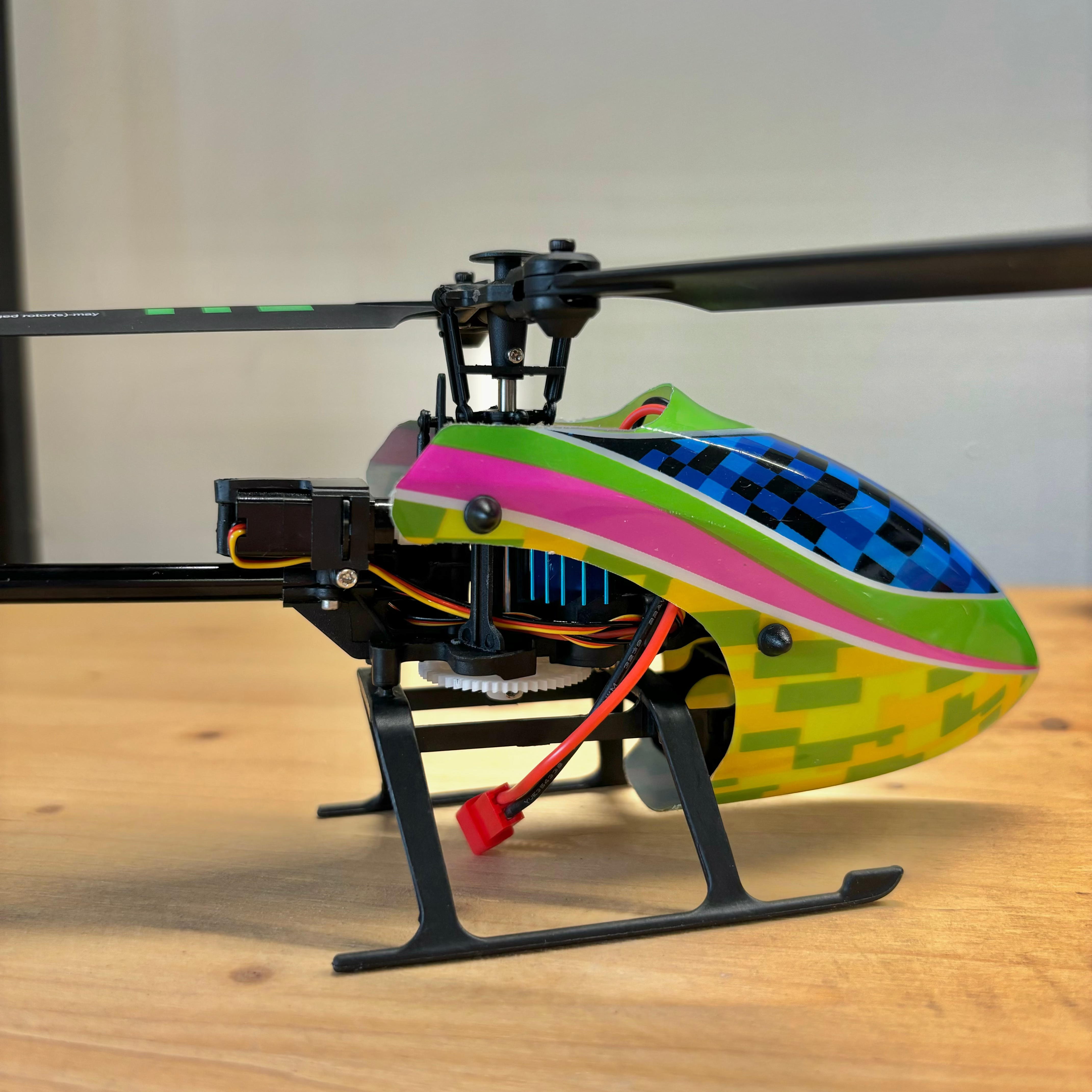Hélicoptère RC Mono rotor Kootai F03 4 voies Flybarless jaune vert