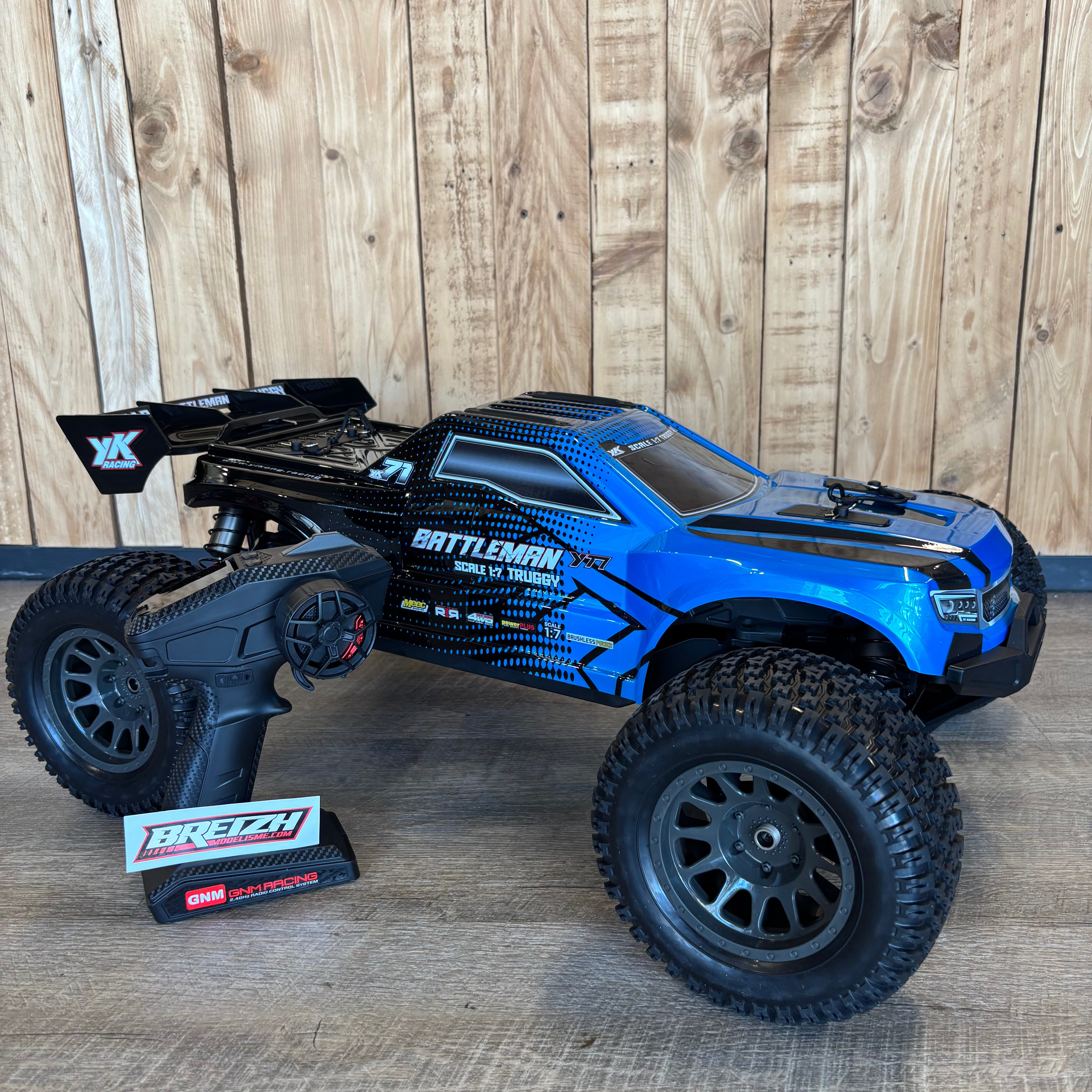 Yikong YT7 SE BATTLEMAN 1/7 Truggy 4WD Brushless bleu
