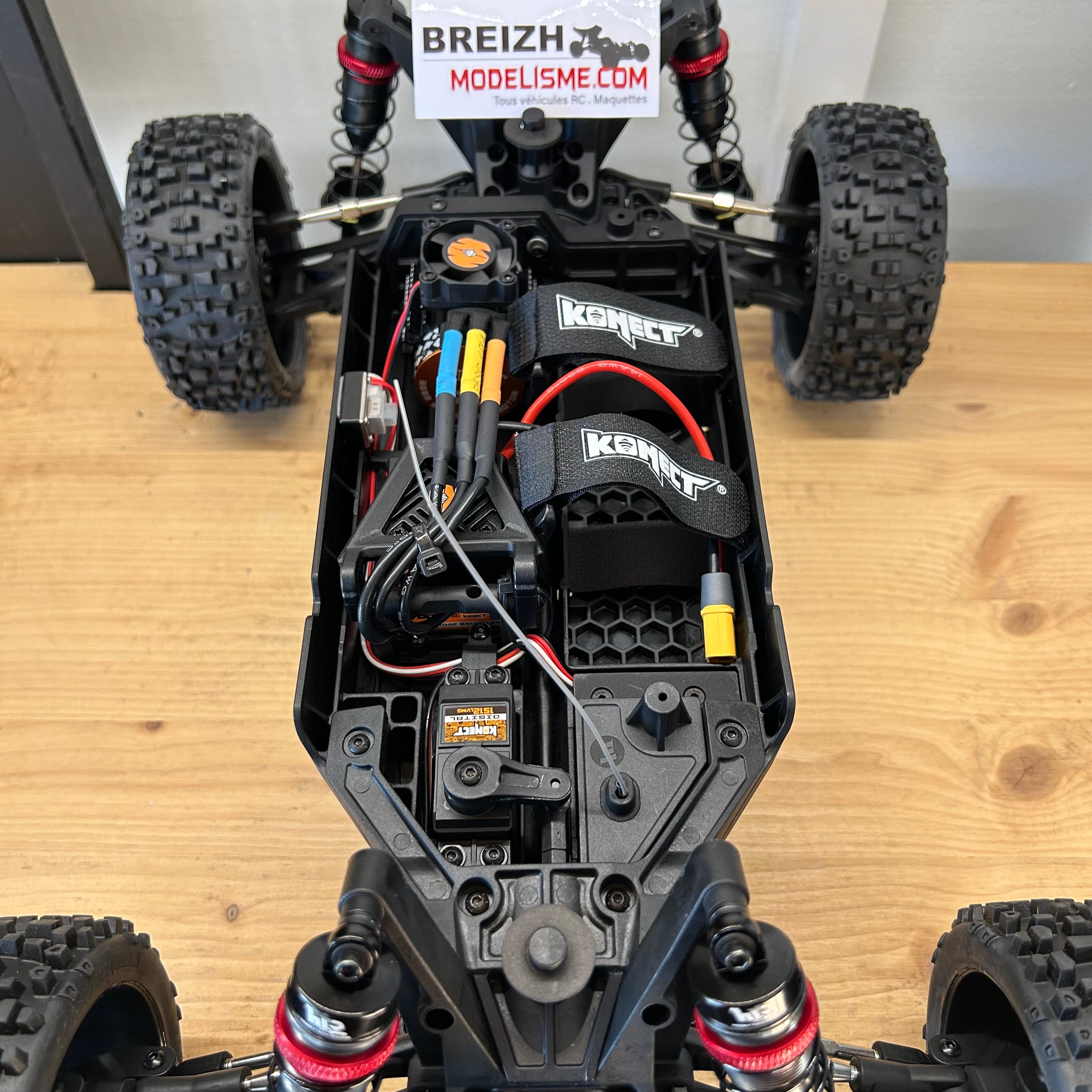 Rogue Buggy 2.0 1/8 Brushless verte version PACK 3S
