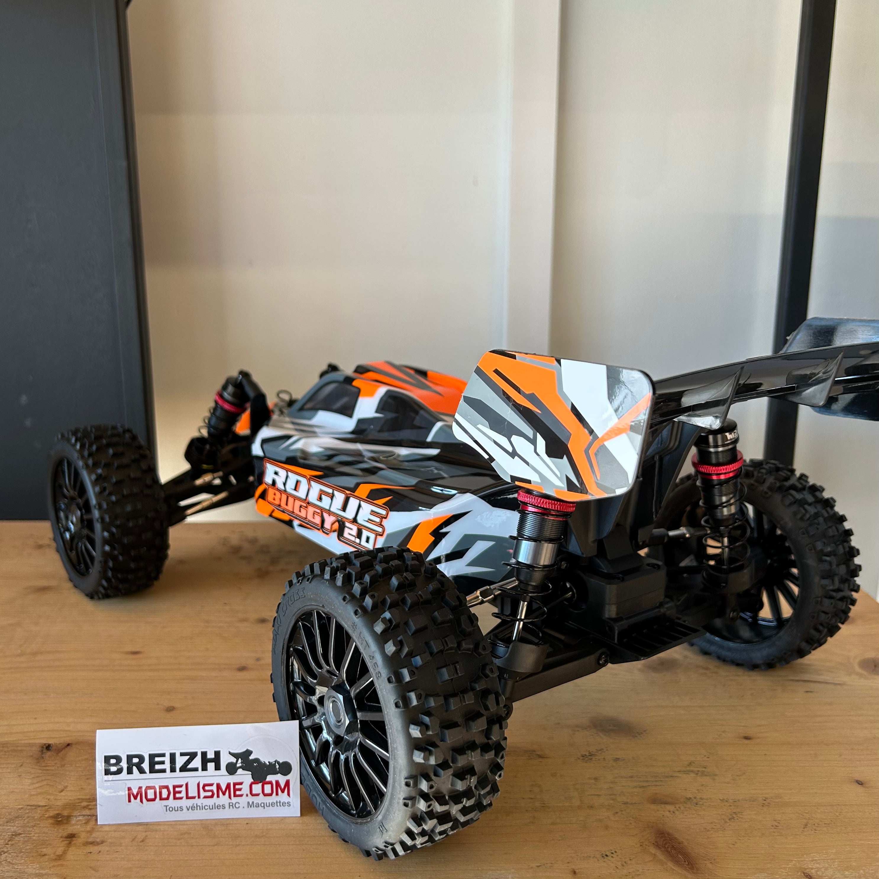 Rogue Buggy 2.0 1/8 Brushless Orange version PACK