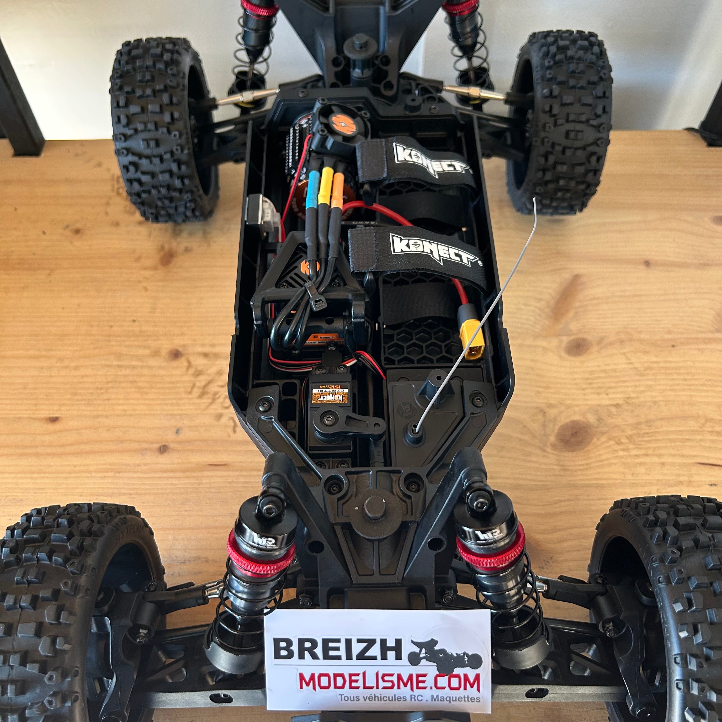 Rogue Buggy 2.0 1/8 Brushless Orange version PACK