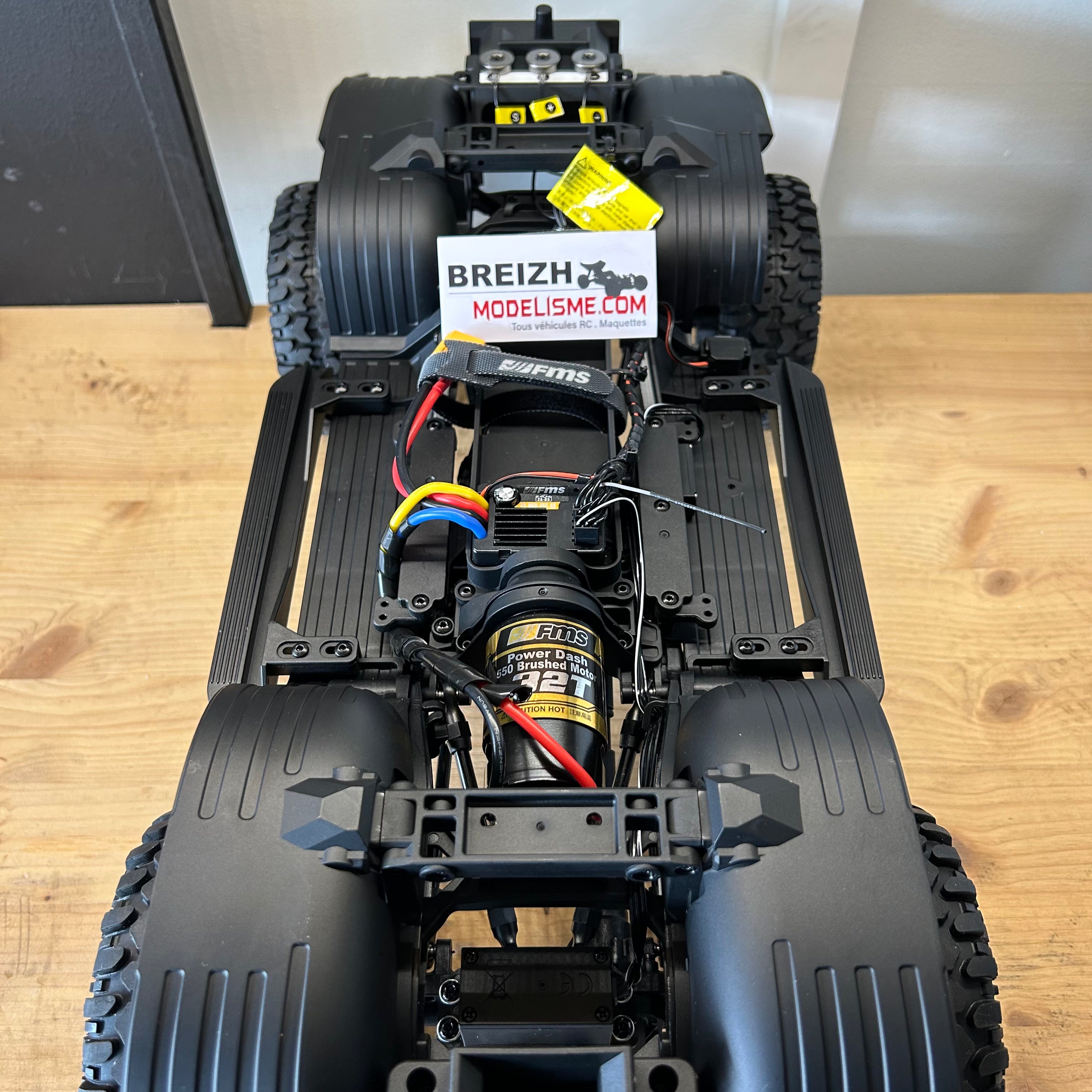 Crawler FMS 1/10 Toyota land Cruiser 80 FCX10 ARTR RS gris - FMS11042RS-GY-SP