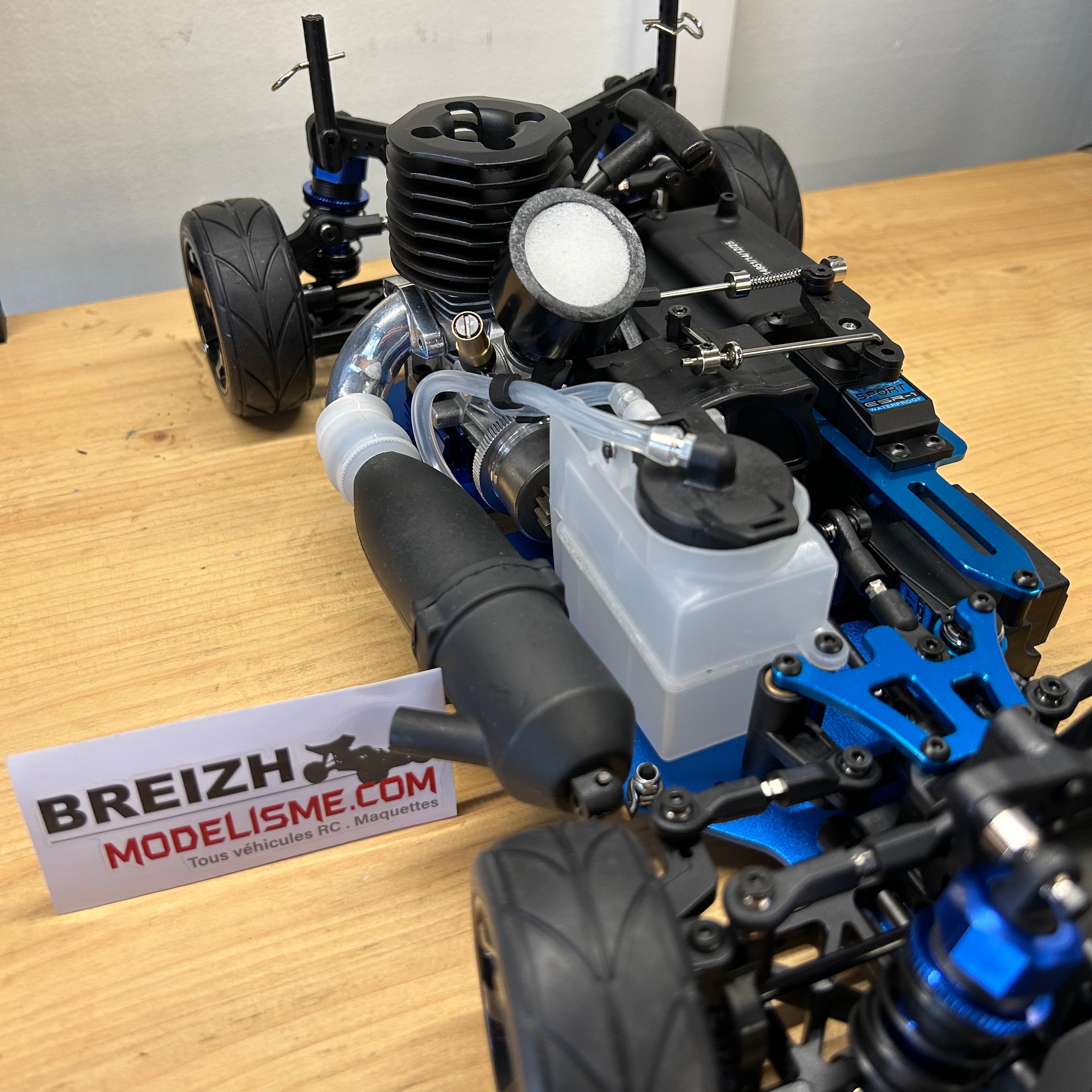 FTX Banzai Nitro Drift Piste Voiture RC thermique 1/10 4WD 5534W