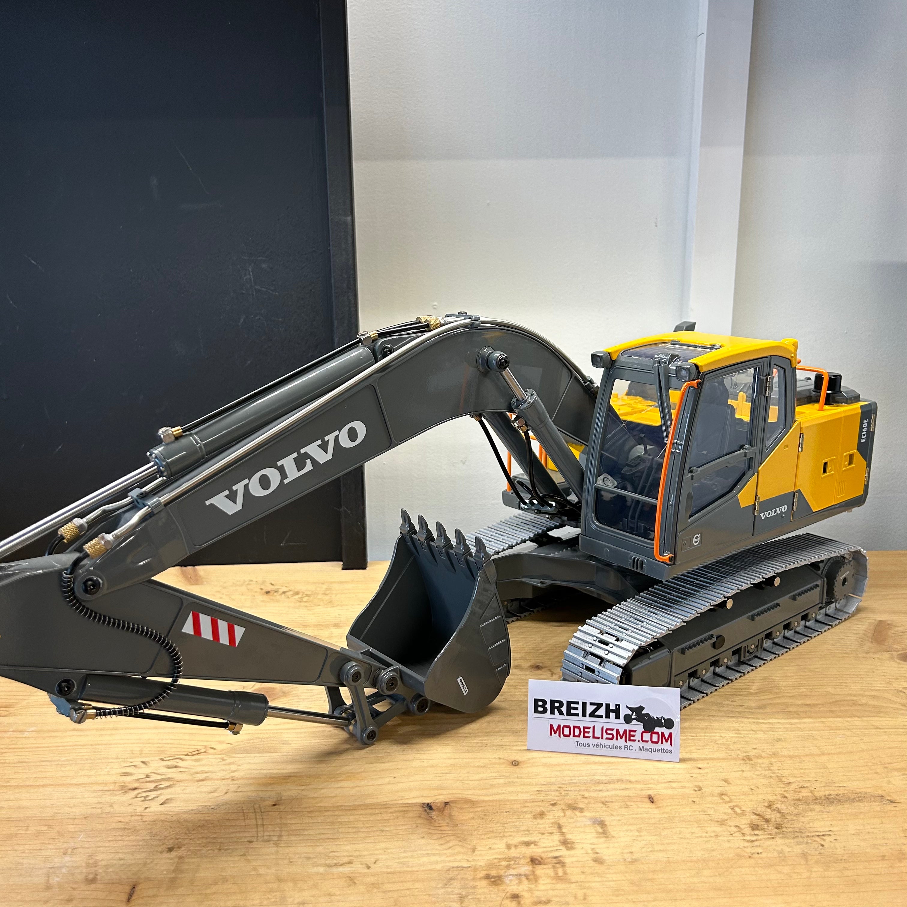 Pelle hydraulique entièrement métallique Double E EC160E Volvo 1:14 RTR