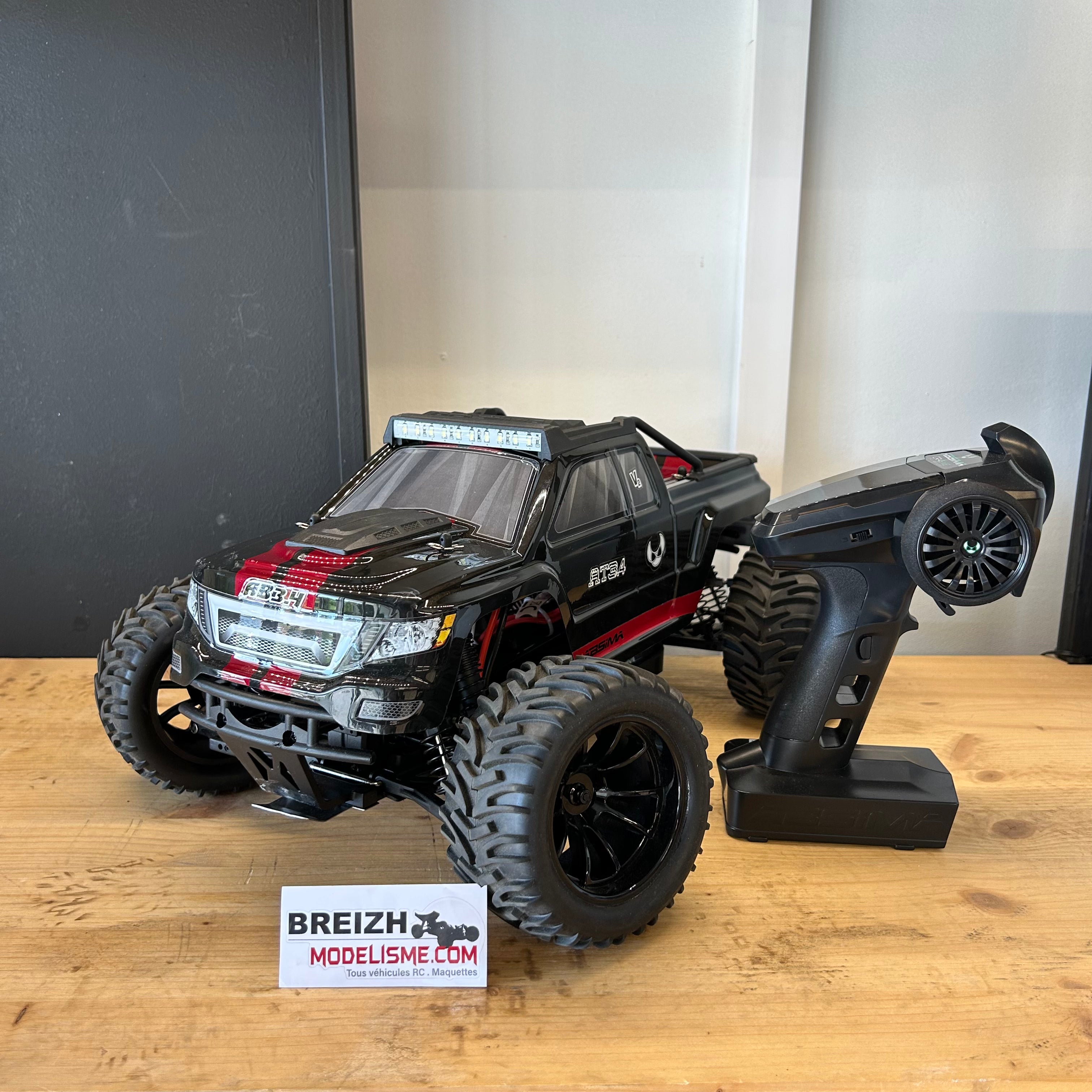 Absima Monster Truck AMT3.4 V2 Brushed 4WD RTR 12224V2
