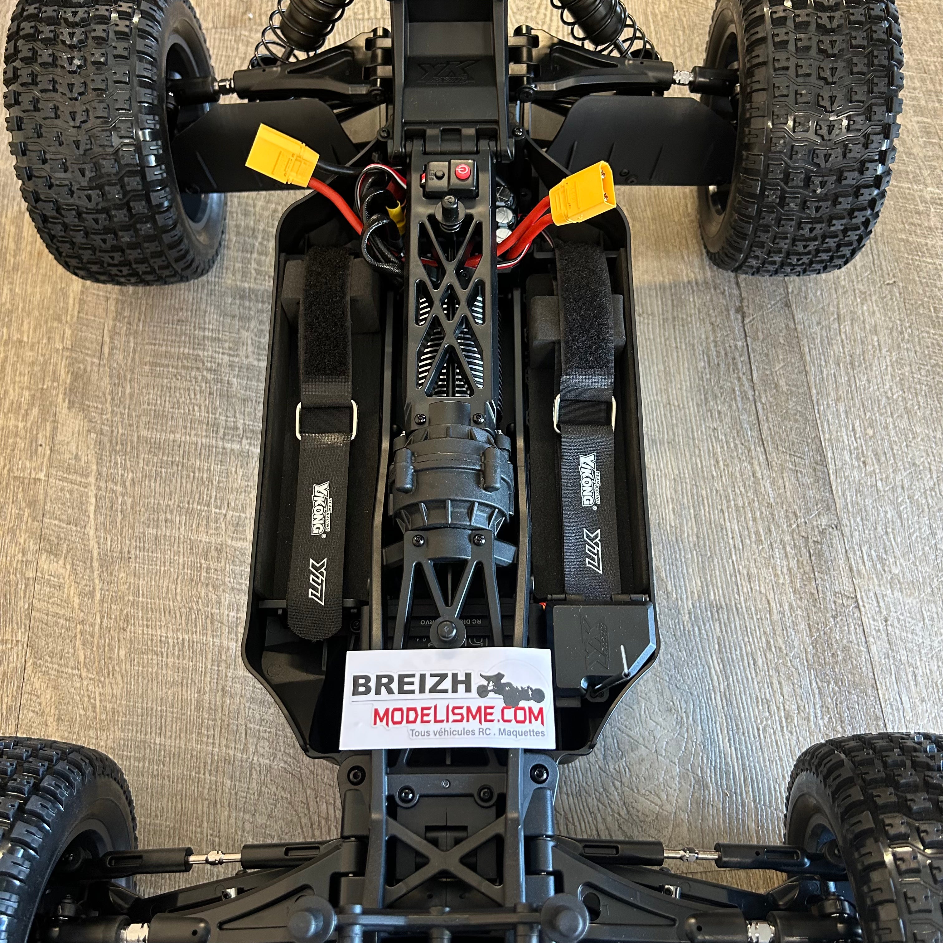 Yikong YT7 Pro Battlemann 1/7 Truggy 4WD Brushless noir mat 90km/h