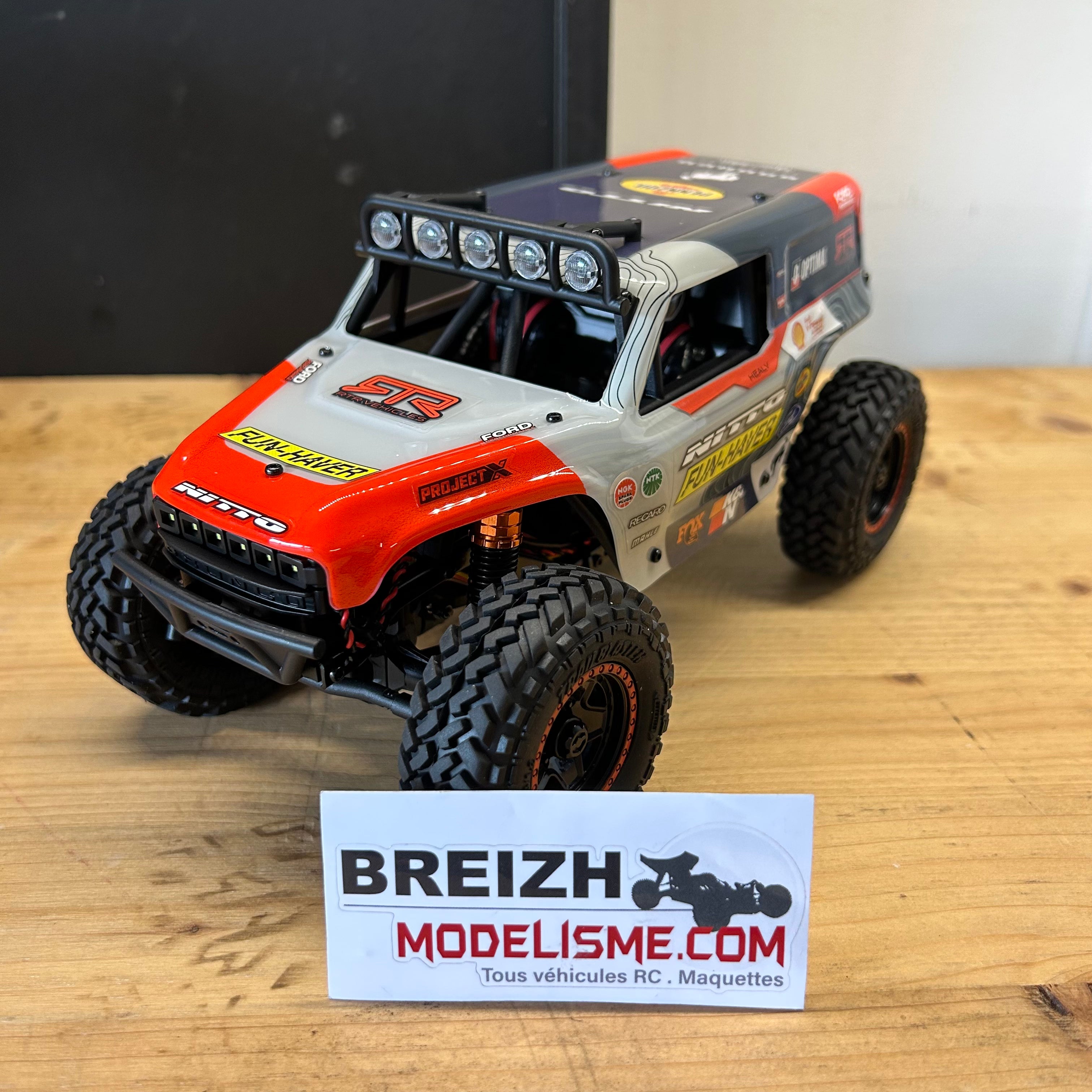 HPI Venture18 U4 Ford Bronco 4400 - Loren Healy 160887