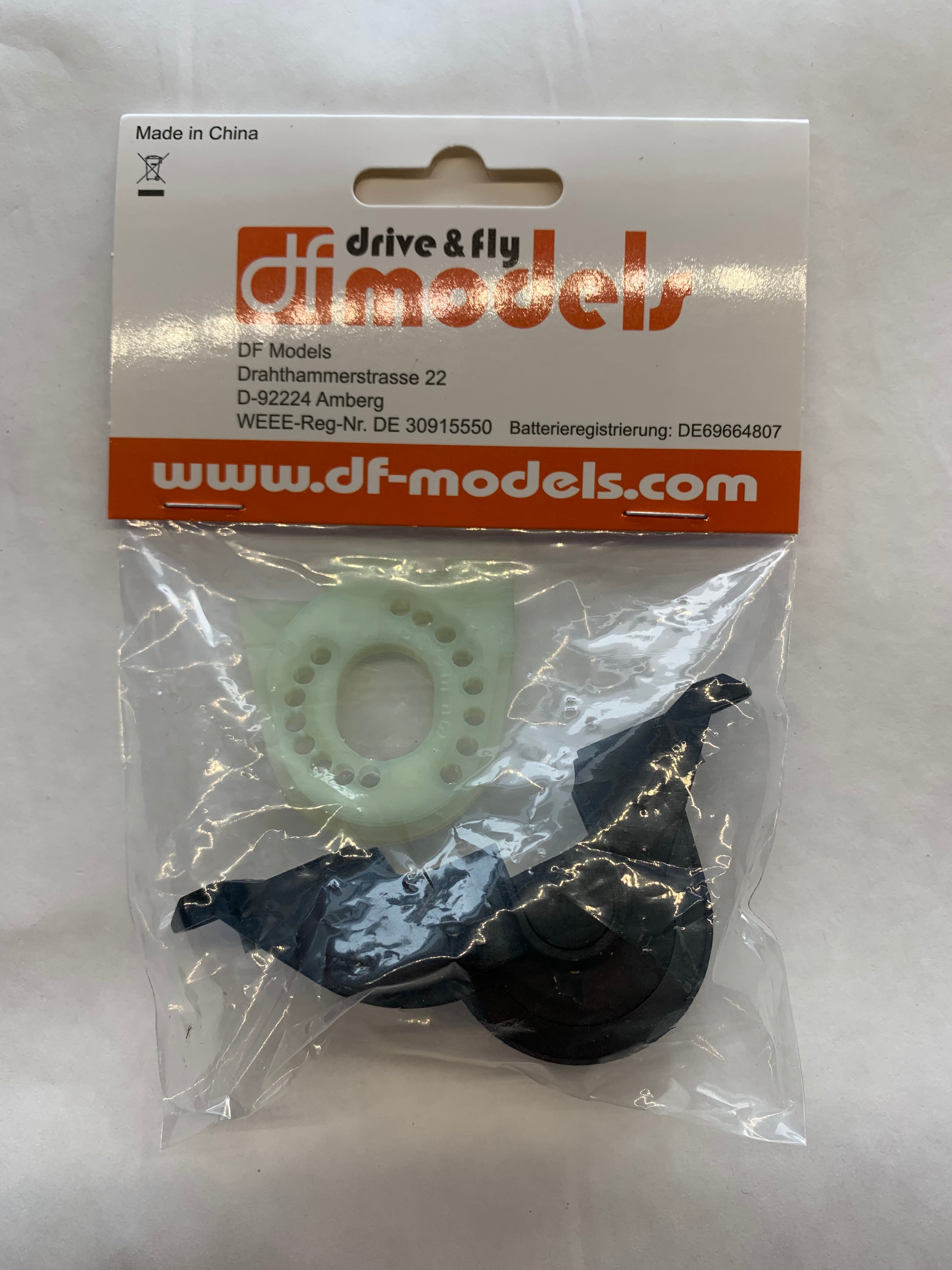 Support moteur + couvercle de boîte de vitesses - DF Models 7850
