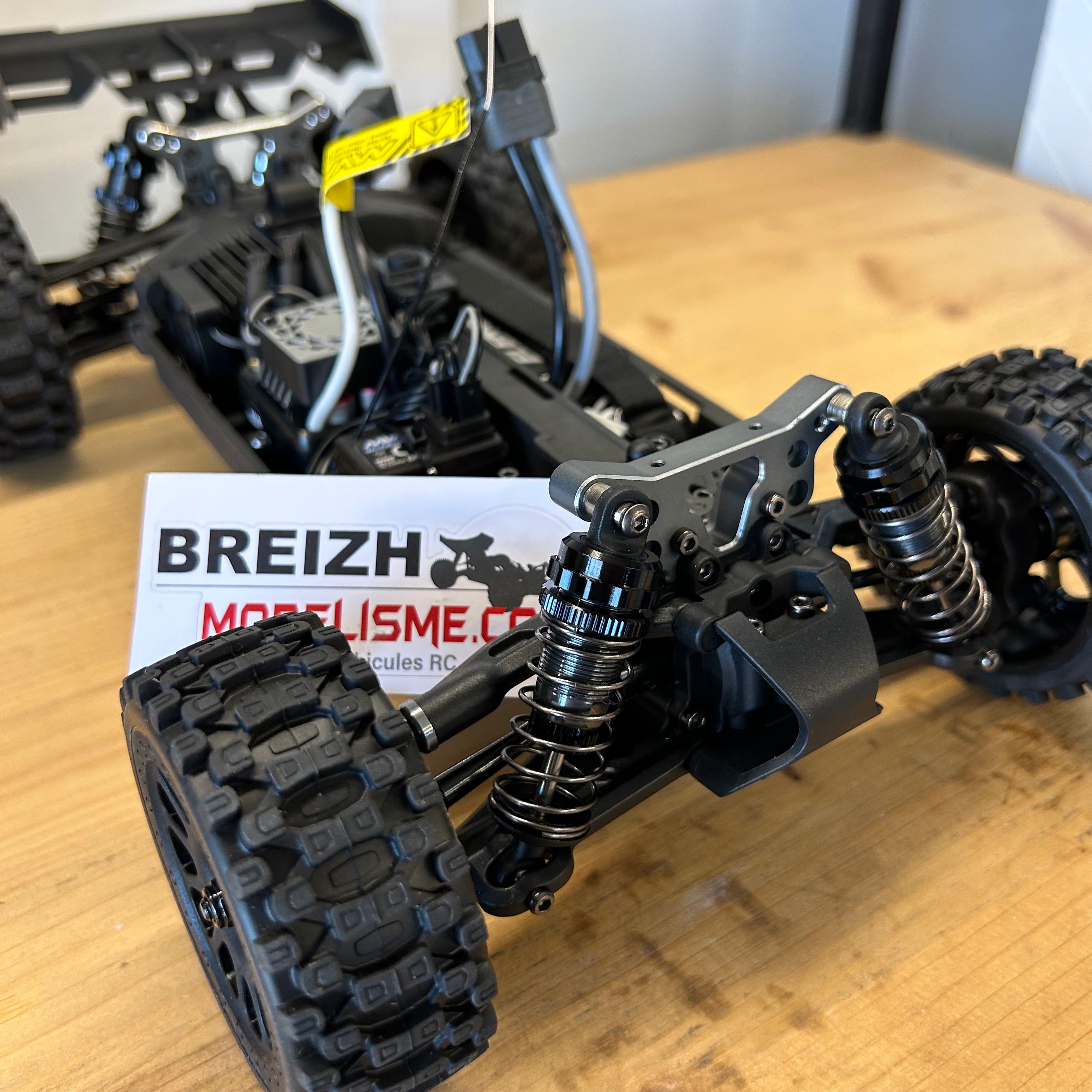 Buggy 2S 38km/h Maverick QByte XB Flux 1/12 Brushless RTR 4WD Blue MV151400