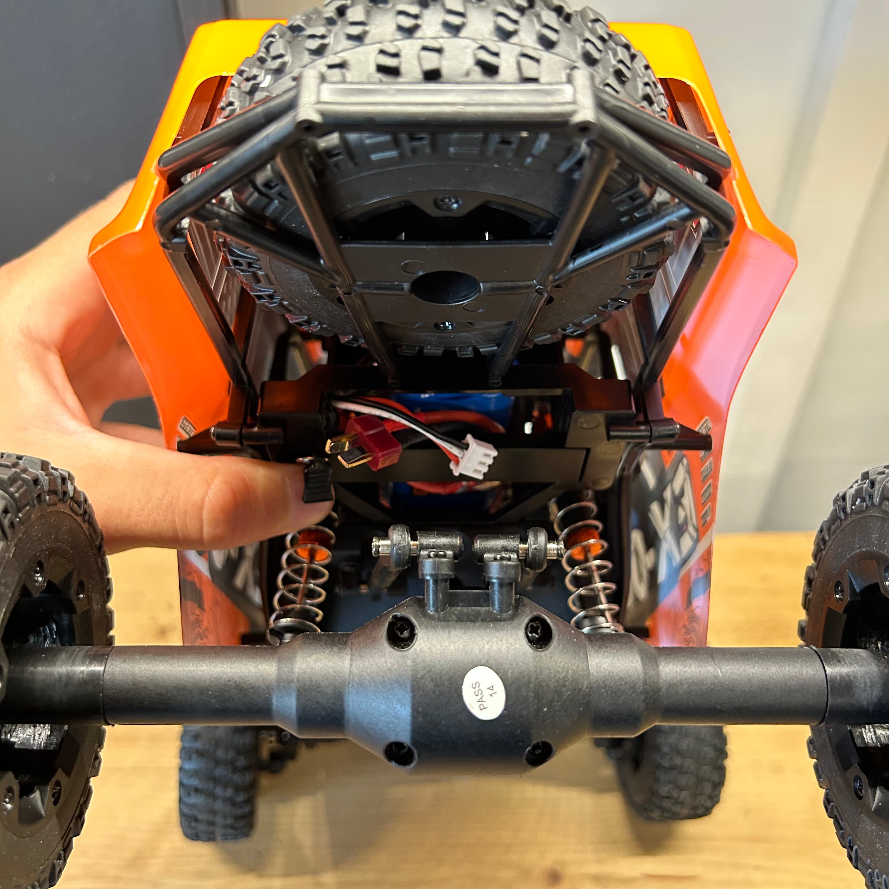 Désert monster DF Models EX-06 Truck RTR 1/12 40km/h 4WD leds
