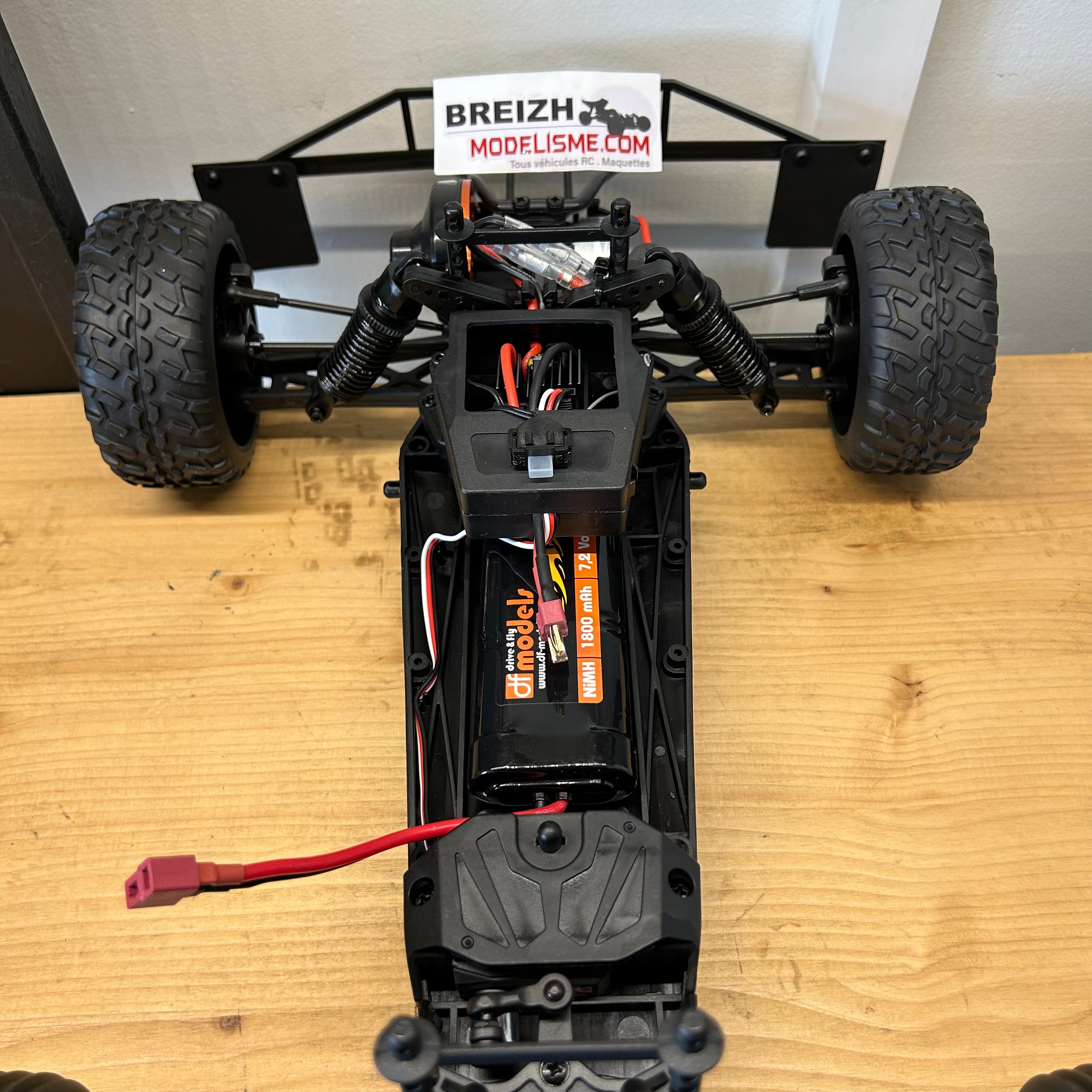 DF Models Truggy RC 1/10 Crusher V2 Race 2WD RTR 35km/h