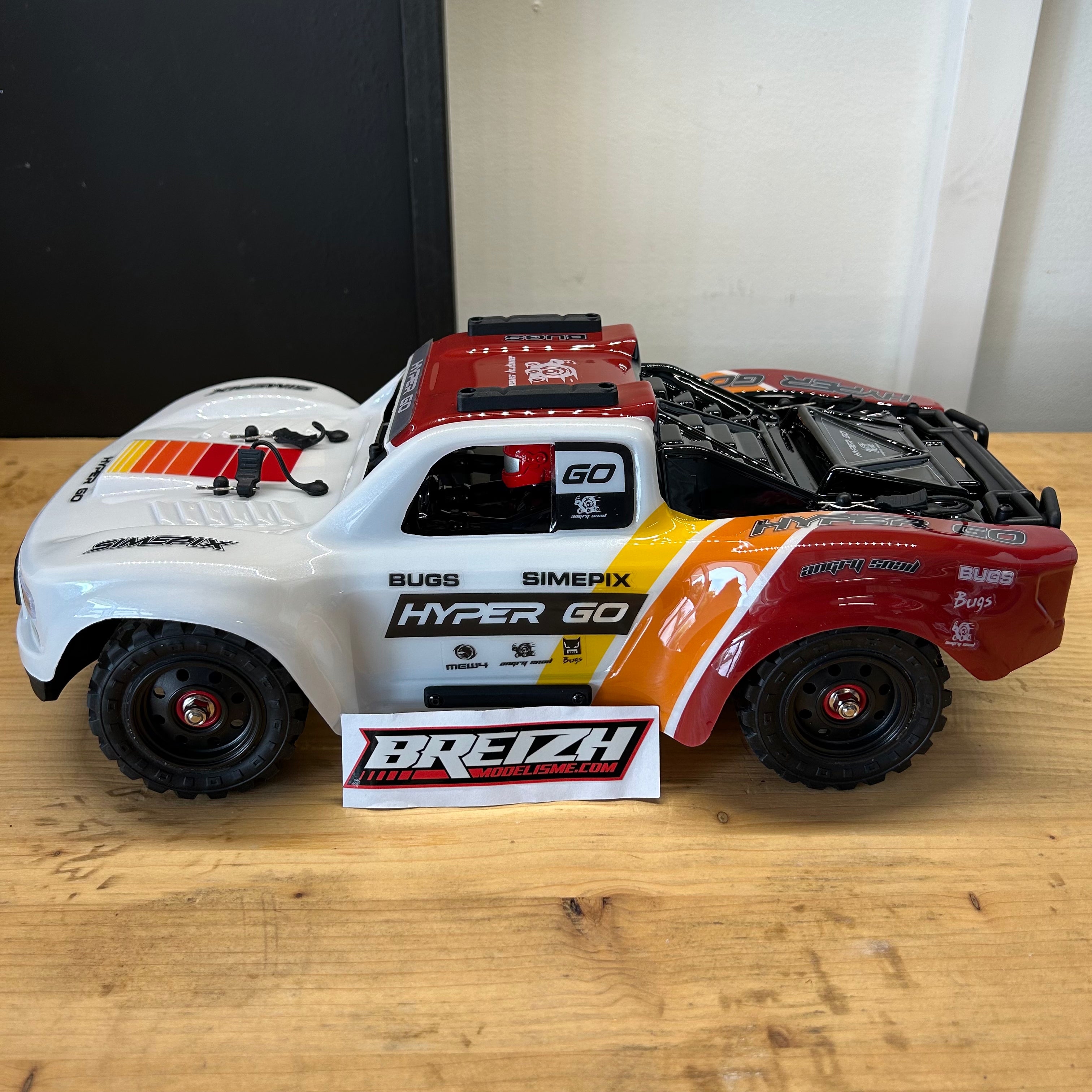 Short Course 4WD RTR MJX Hyper GO 14211 1/14