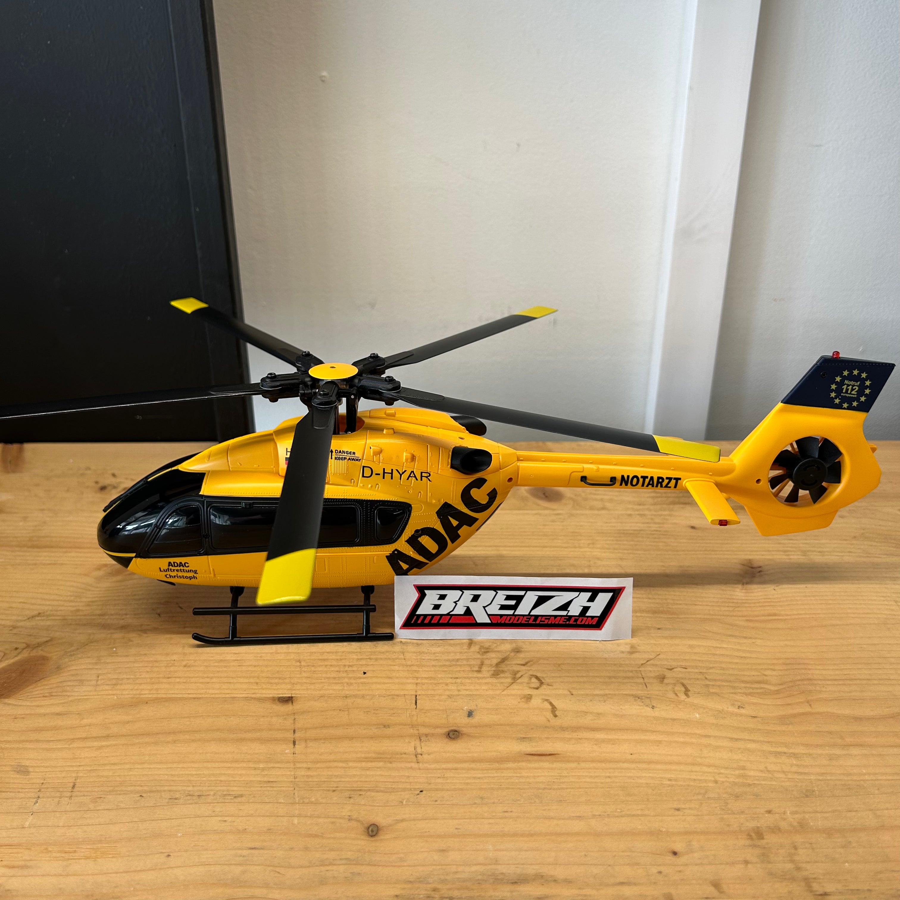 Hélicoptère RC Brushless ADAC H145 Amewi – 6 Canaux 6G RTF, Rotor 5 Pales