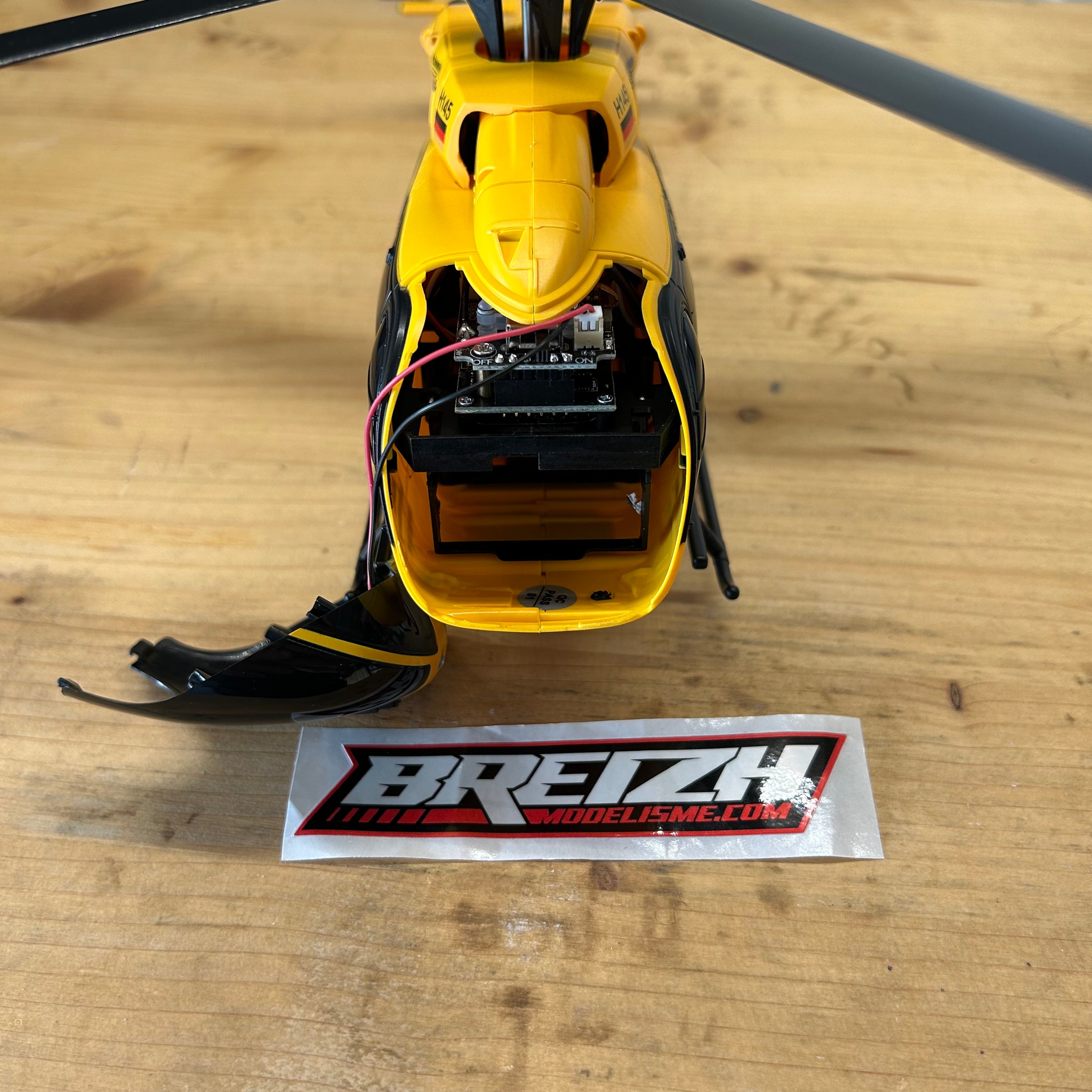 Hélicoptère RC Brushless ADAC H145 Amewi – 6 Canaux 6G RTF, Rotor 5 Pales