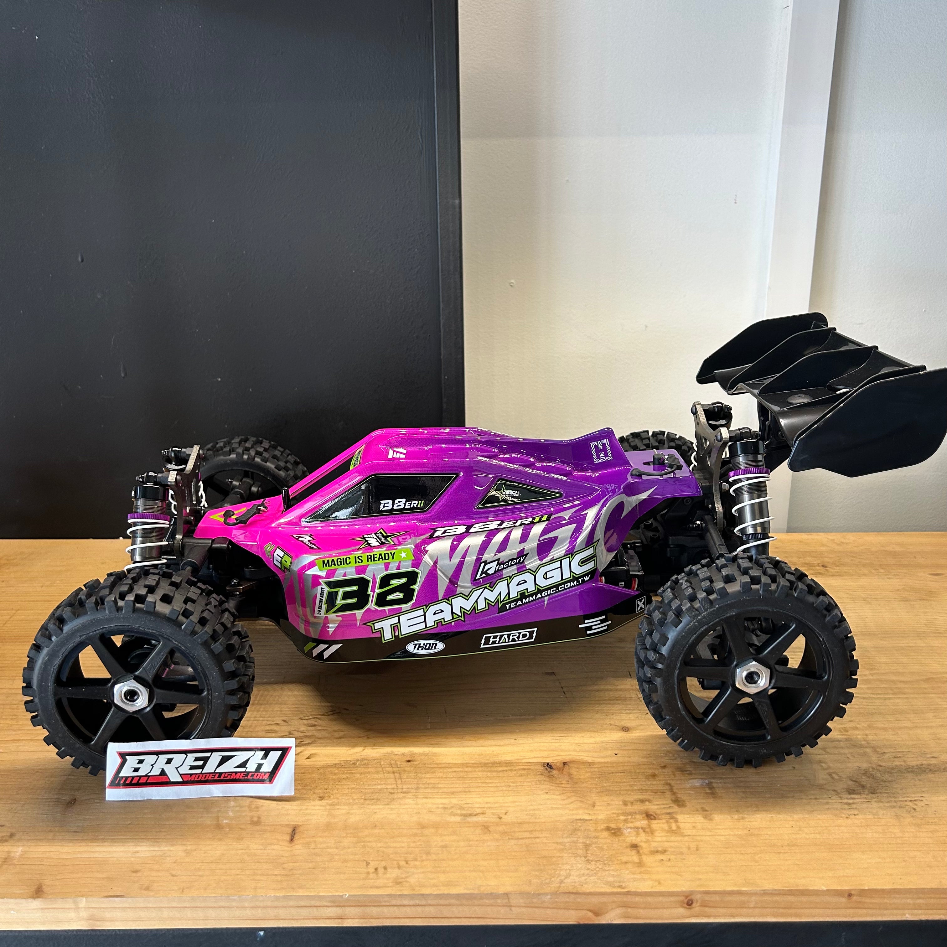 Team Magic B8ER V2 Brushless 1/8 4WD RTR Version 3/4S violet - Breizh Modélisme.