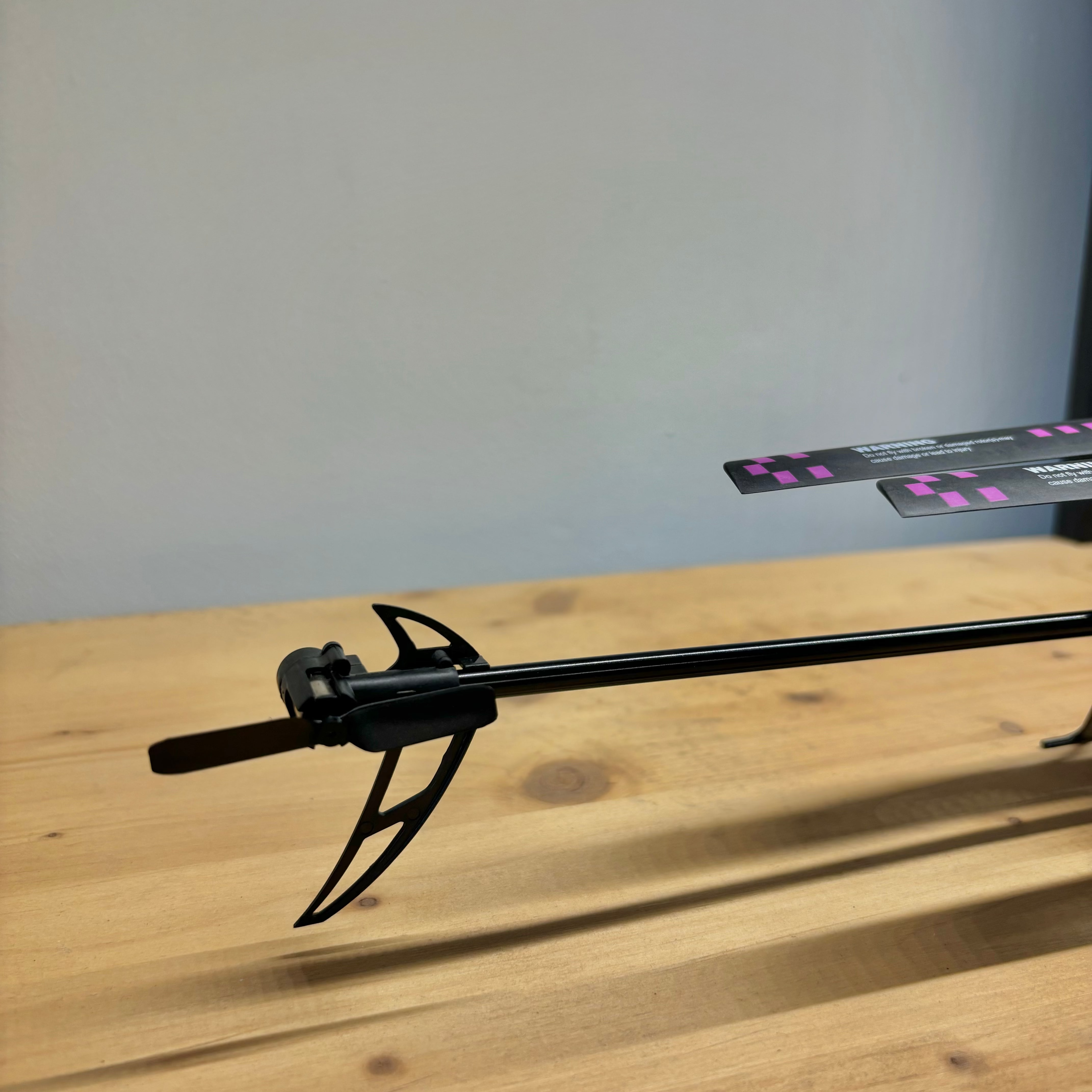 Hélicoptère RC Mono rotor Kootai F03 4 voies Flybarless violet bleu
