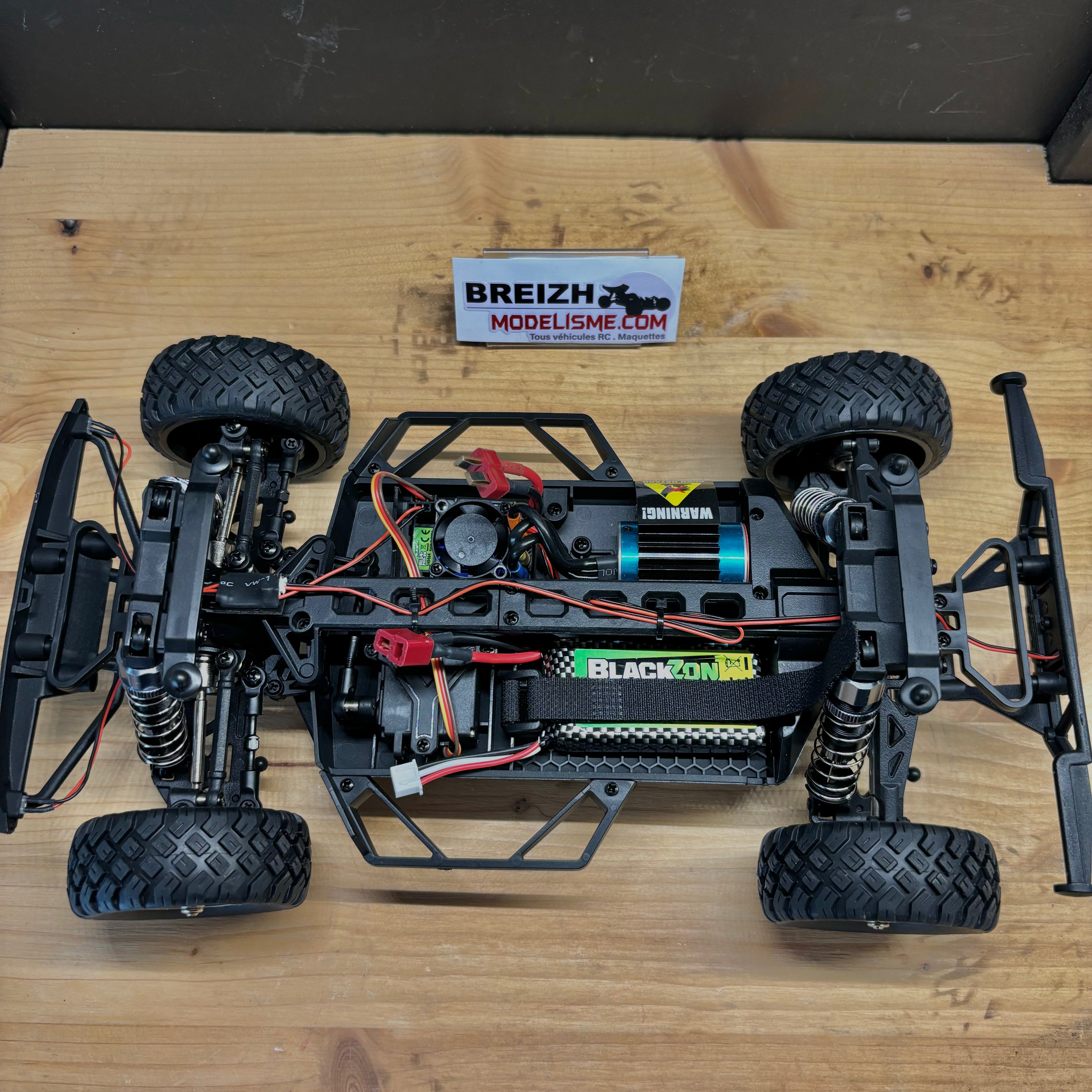 Blackzon Vyper 1/16 brushless 45km/h lipo 2S SC Turbo 4WD RTR rouge