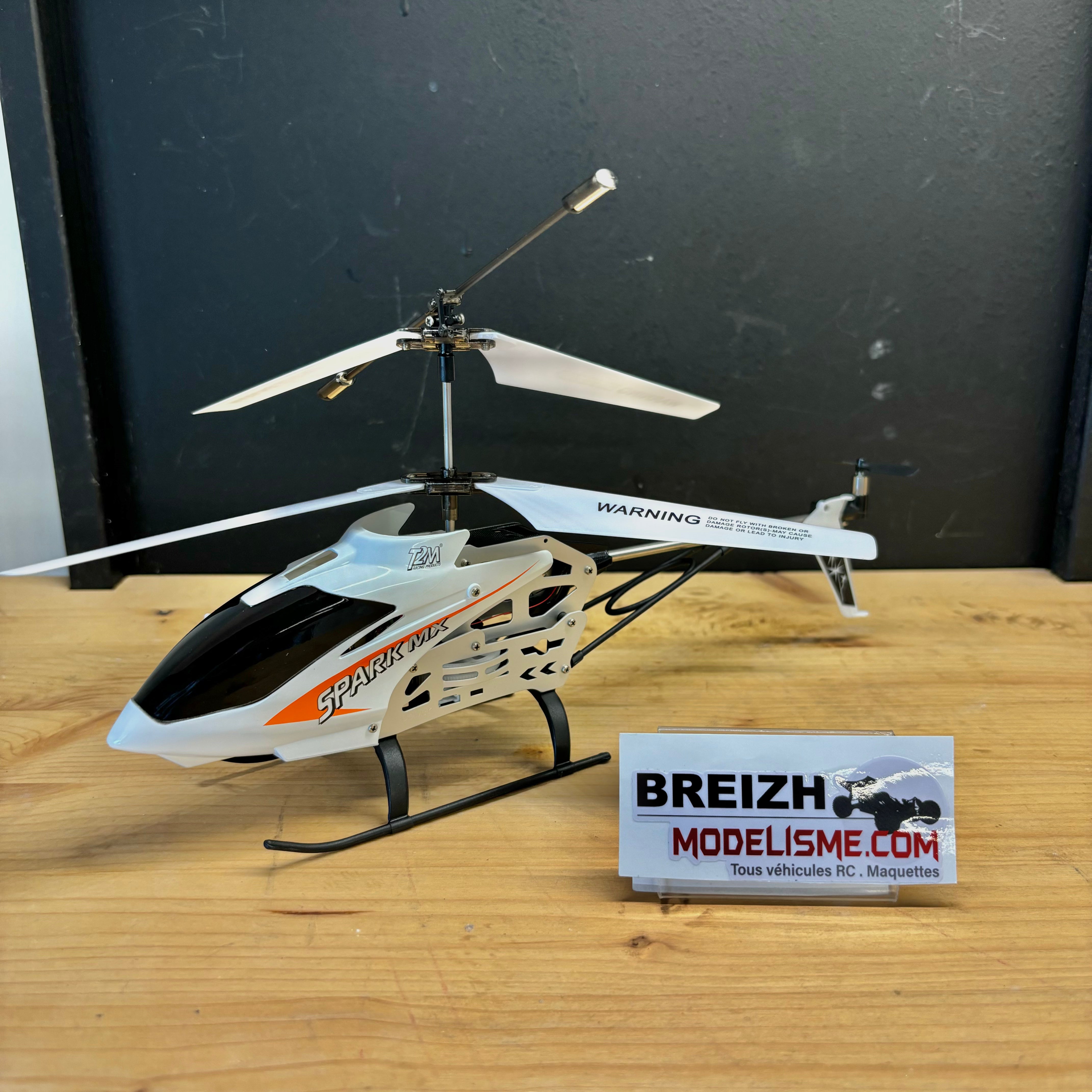 Hélicoptère T2M T5158 Spark MX